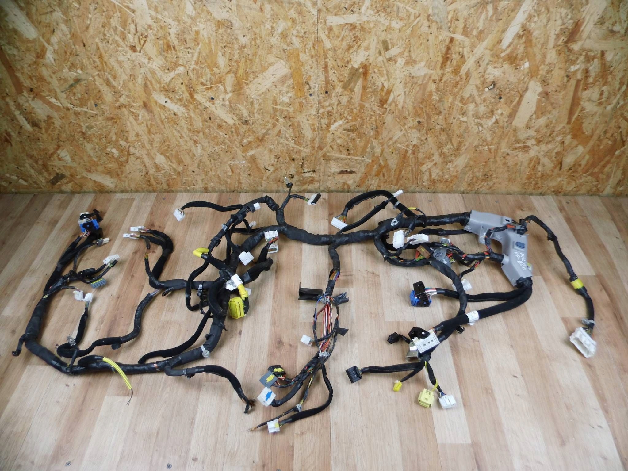 Hyundai Tucson III TL cables bundle wiring 91790-D7010 91101-D7650