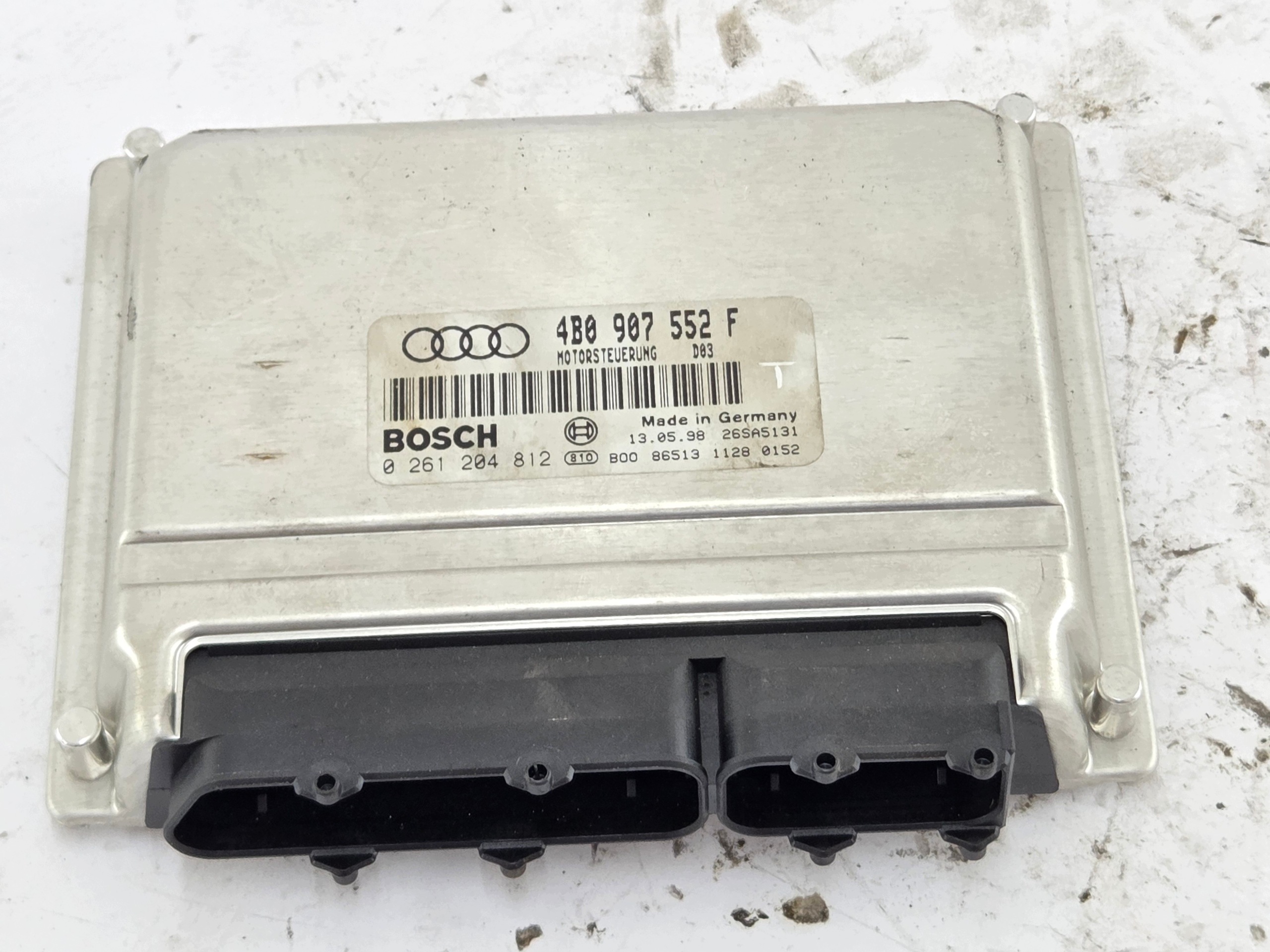 AUDI A6 C5 2.4 control unit computer of the engine 4B0907552F