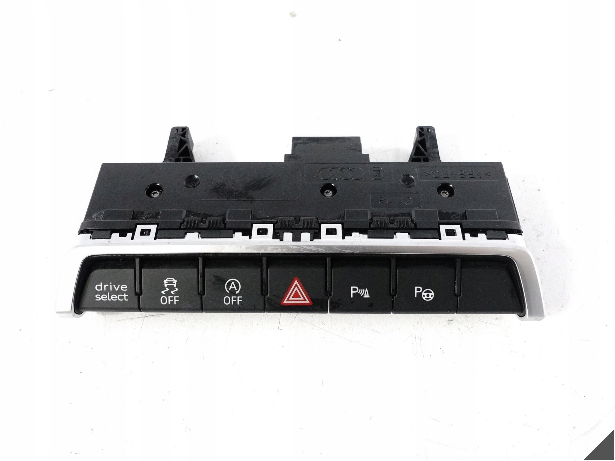 AUDI A3 S3 RS3 8Y0 20- control panel levers dashboard instrument panel