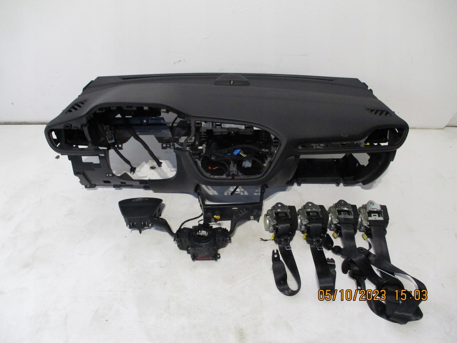 panneau d'instruments console pulpit FORD PUMA II