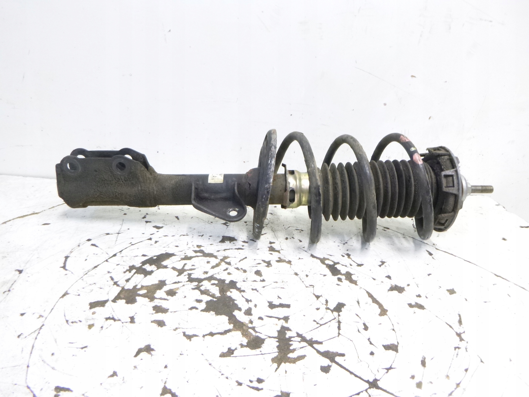 shock absorber front right Ford C-MAX 1.8 2005r.