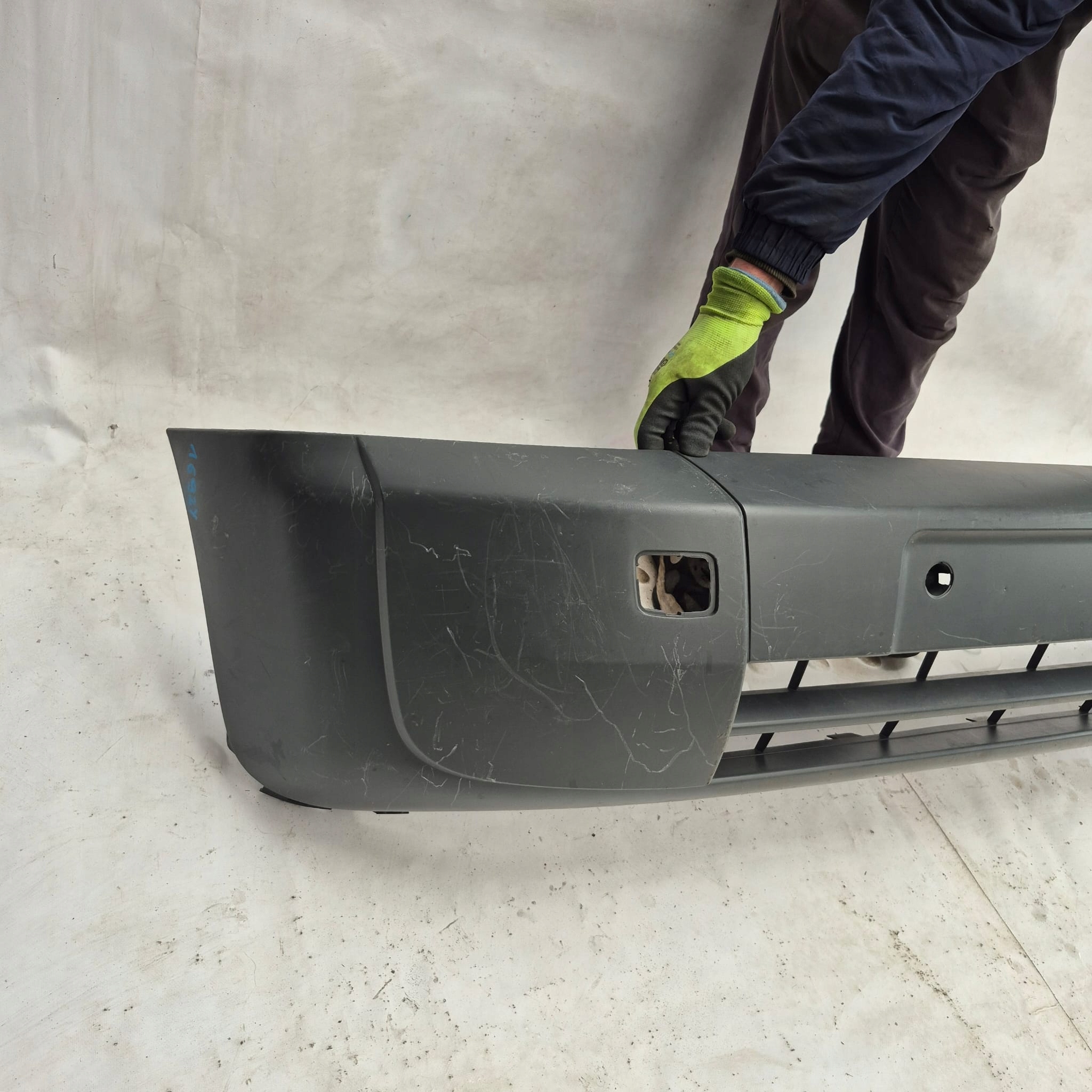 FORD TRANSIT CONNECT and 1 MK1 LIFT 06-09 bumper front front