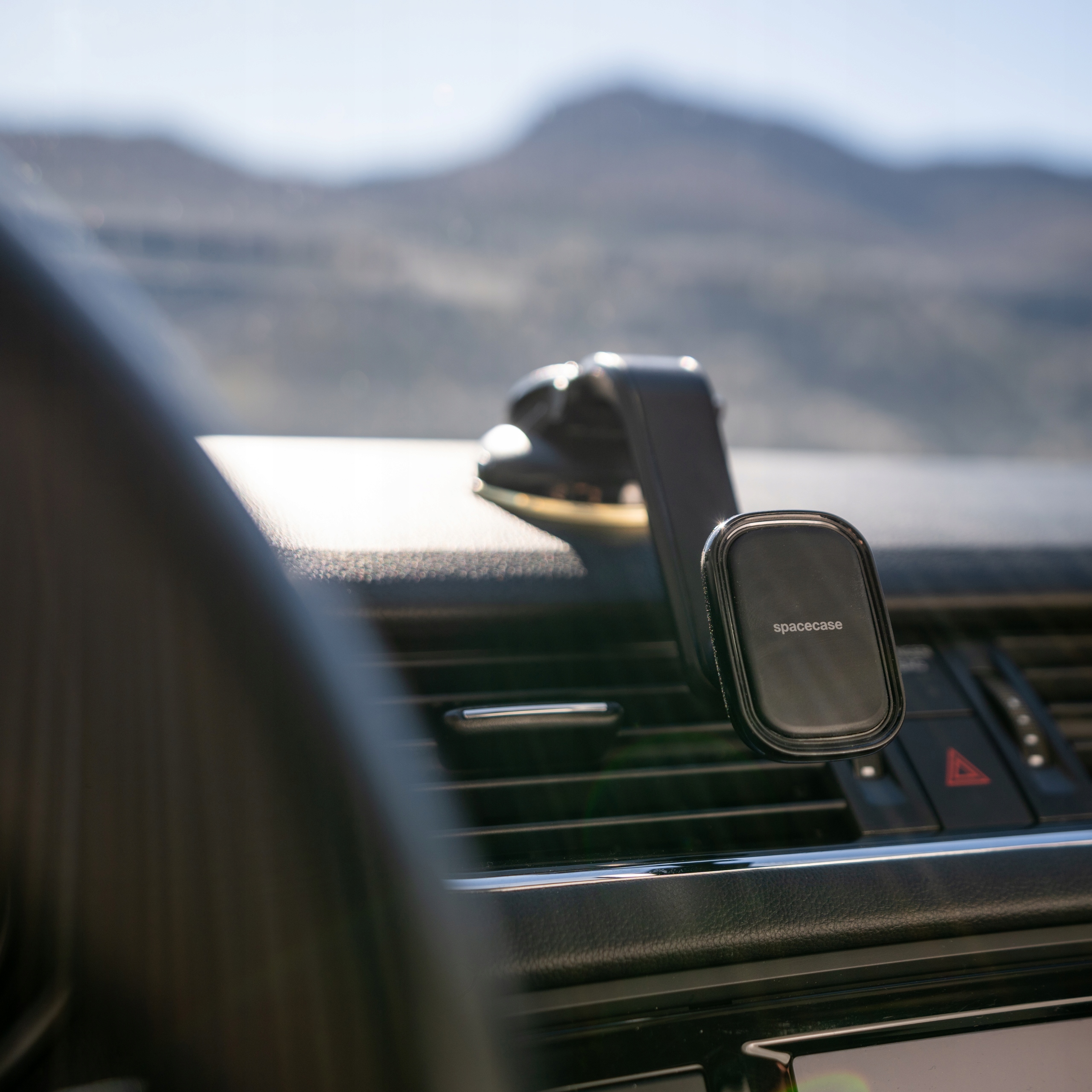 UCHWYT DO SAMOCHODU MAGNETYCZNY NA TELEFON DESKĘ SAMOCHODOWY MOCNY MAGNES Stan opakowania oryginalne