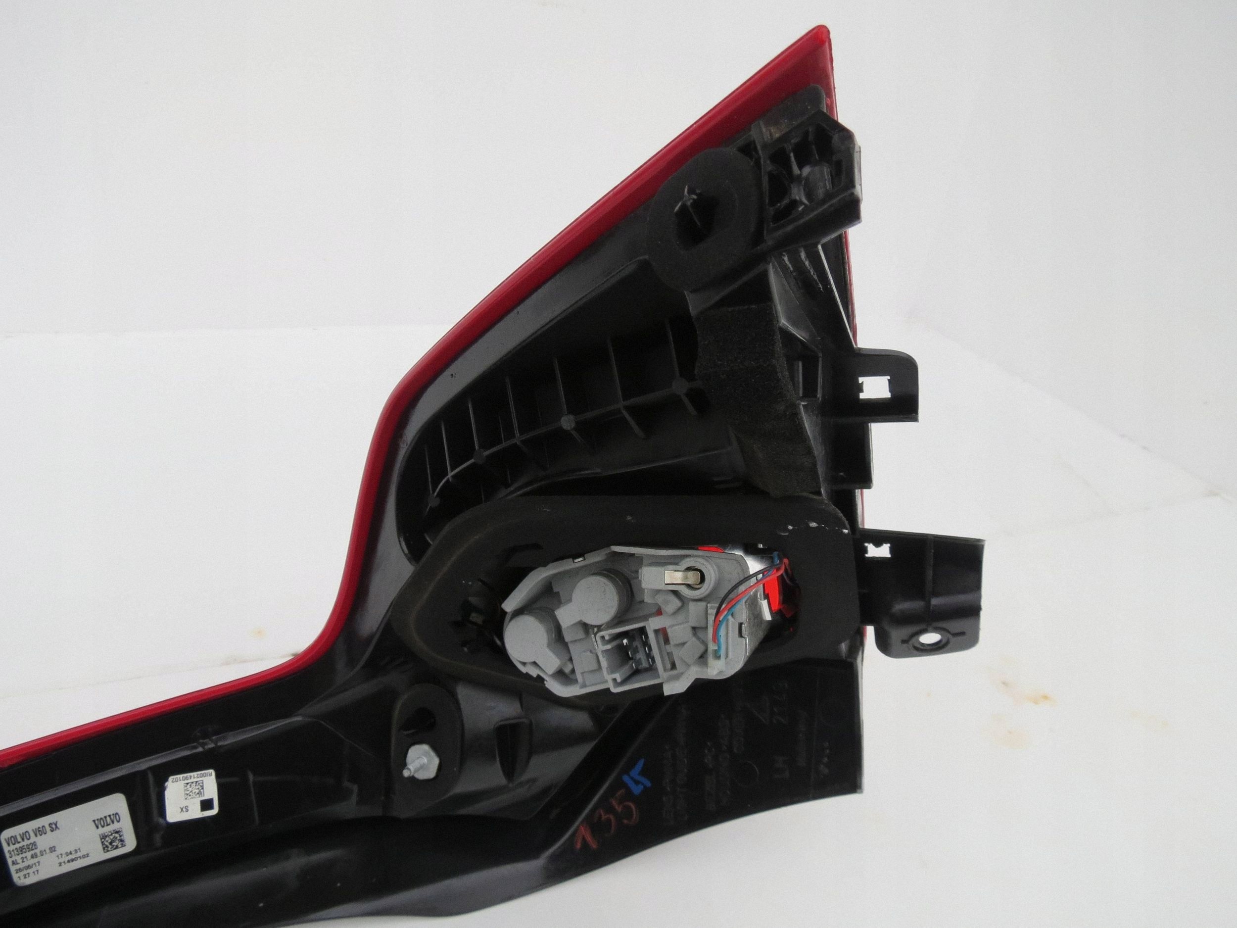 light left rear part VOLVO V60 31395928