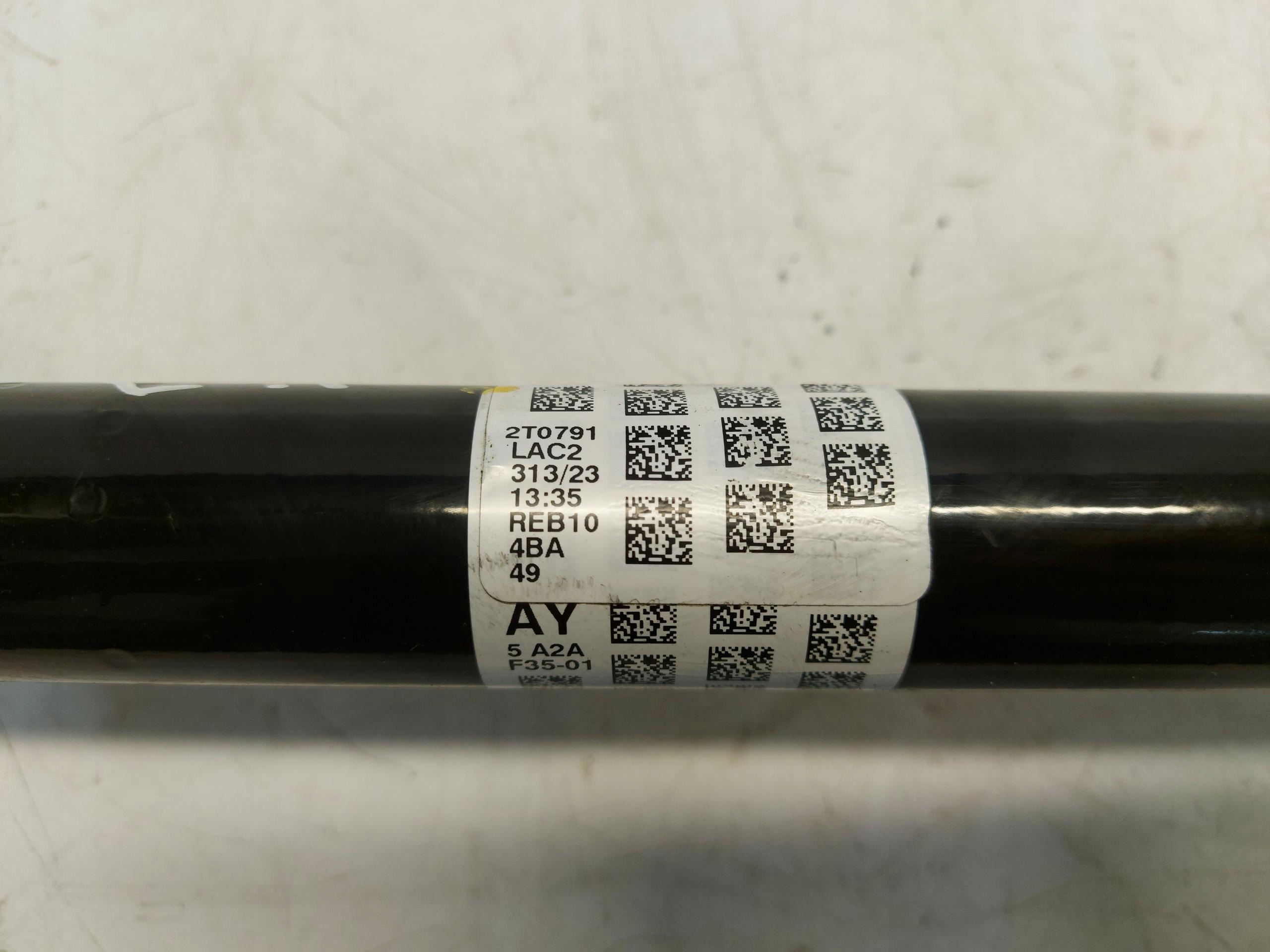 BMW 5 G60 530E x-drive semi-axis rear part left 5A2AF35