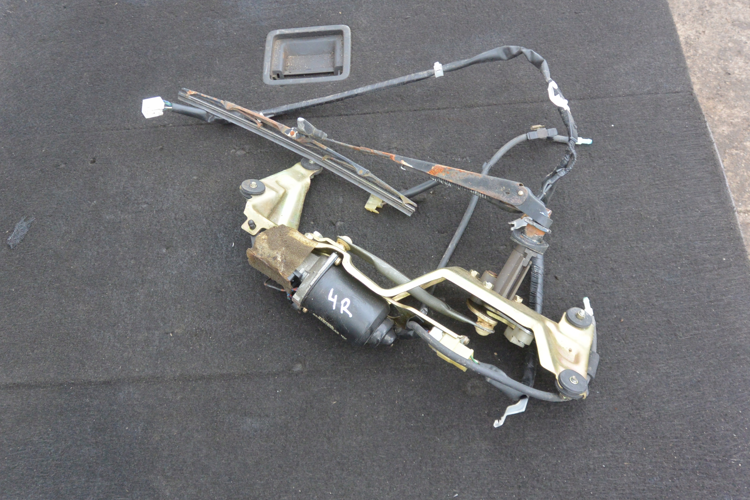 Wischergsetänge heck heckklappe TOYOTA 4RUNNER II