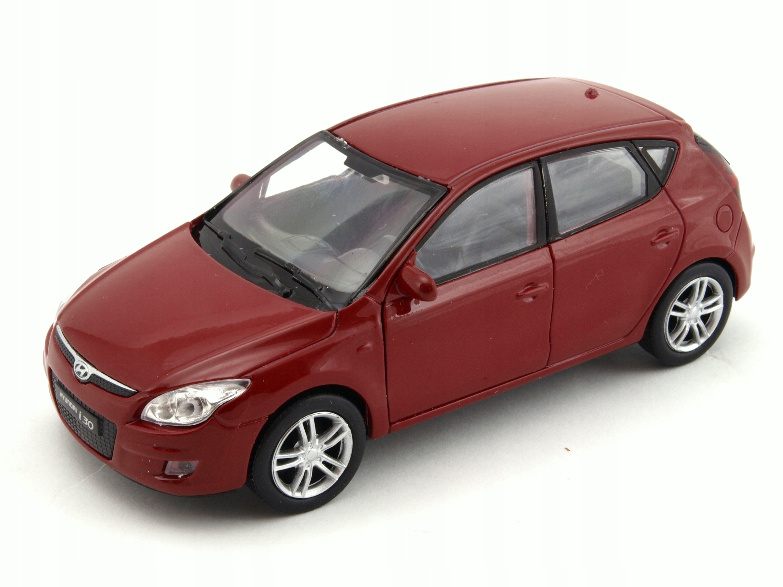 Welly Hyundai I30 1:34 Metalowy Model