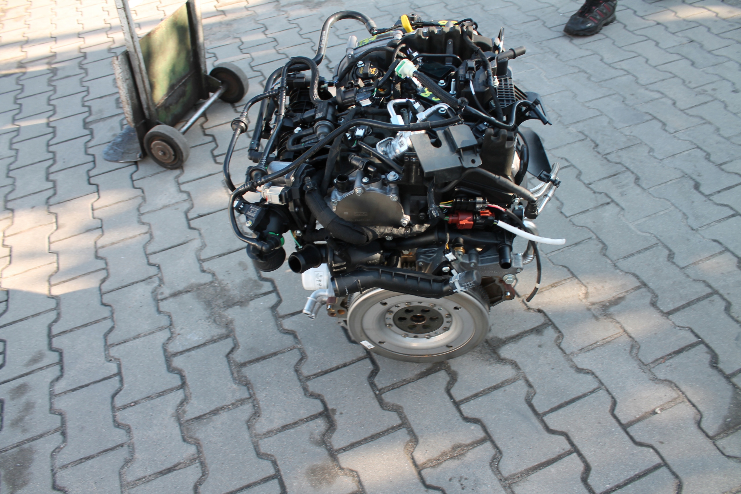 engine complete FORD PUMA B7JB ECOBOOST 10 TYSKM