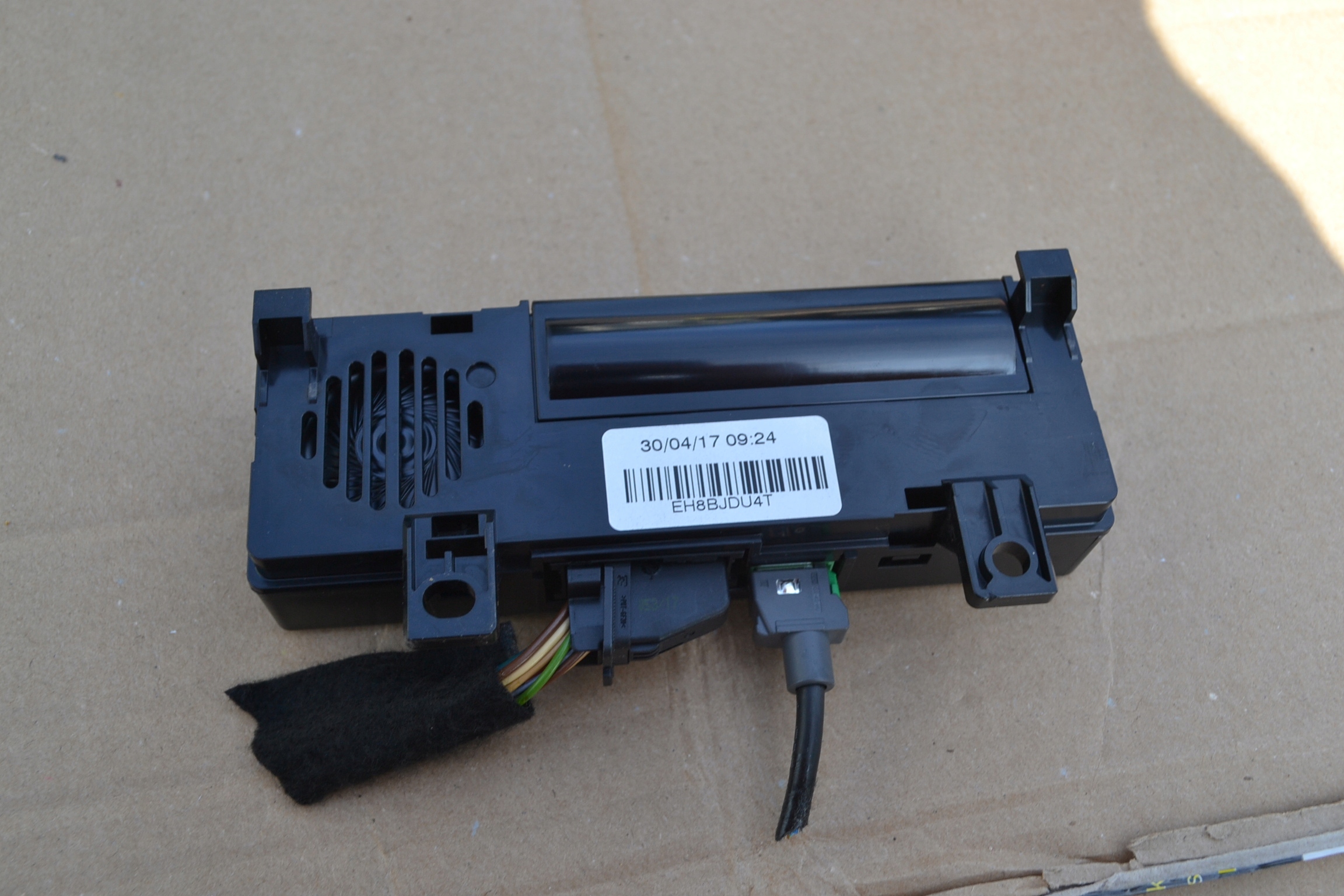 module telefonu control unit Peugeot OE 9824679080