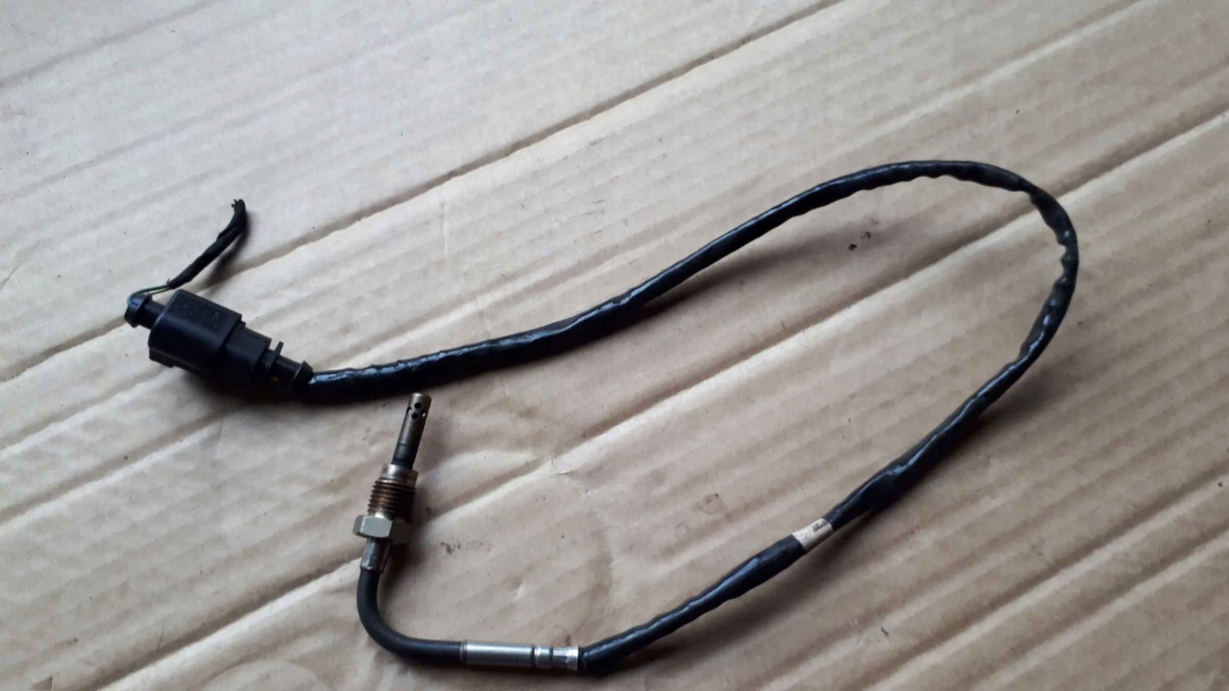 A6 C7 LIFT Sensor TEMPERATURY Gase 2.0 TDI Q5