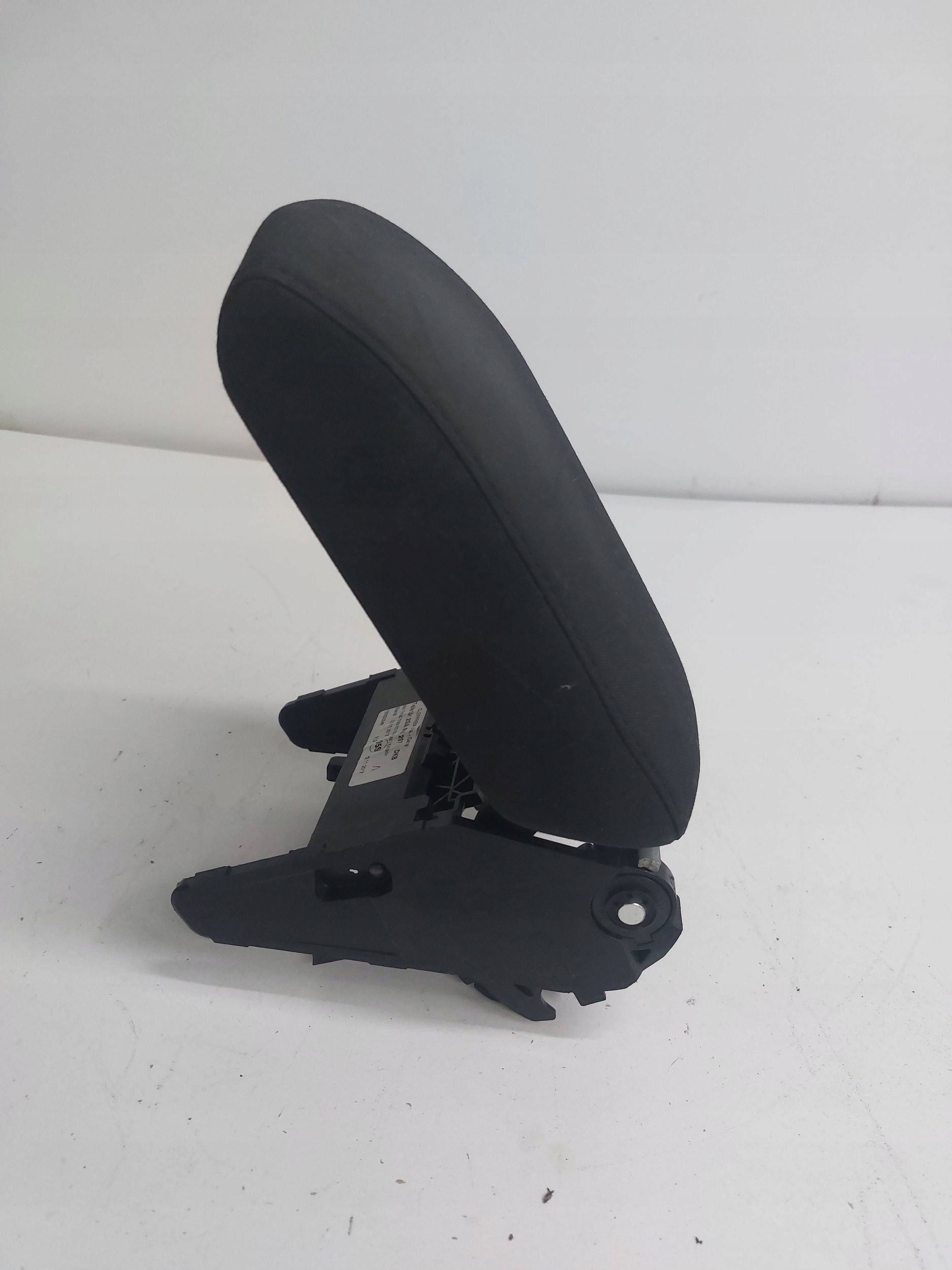 VW T-ROC 2GA bracciolo 2GA864207D