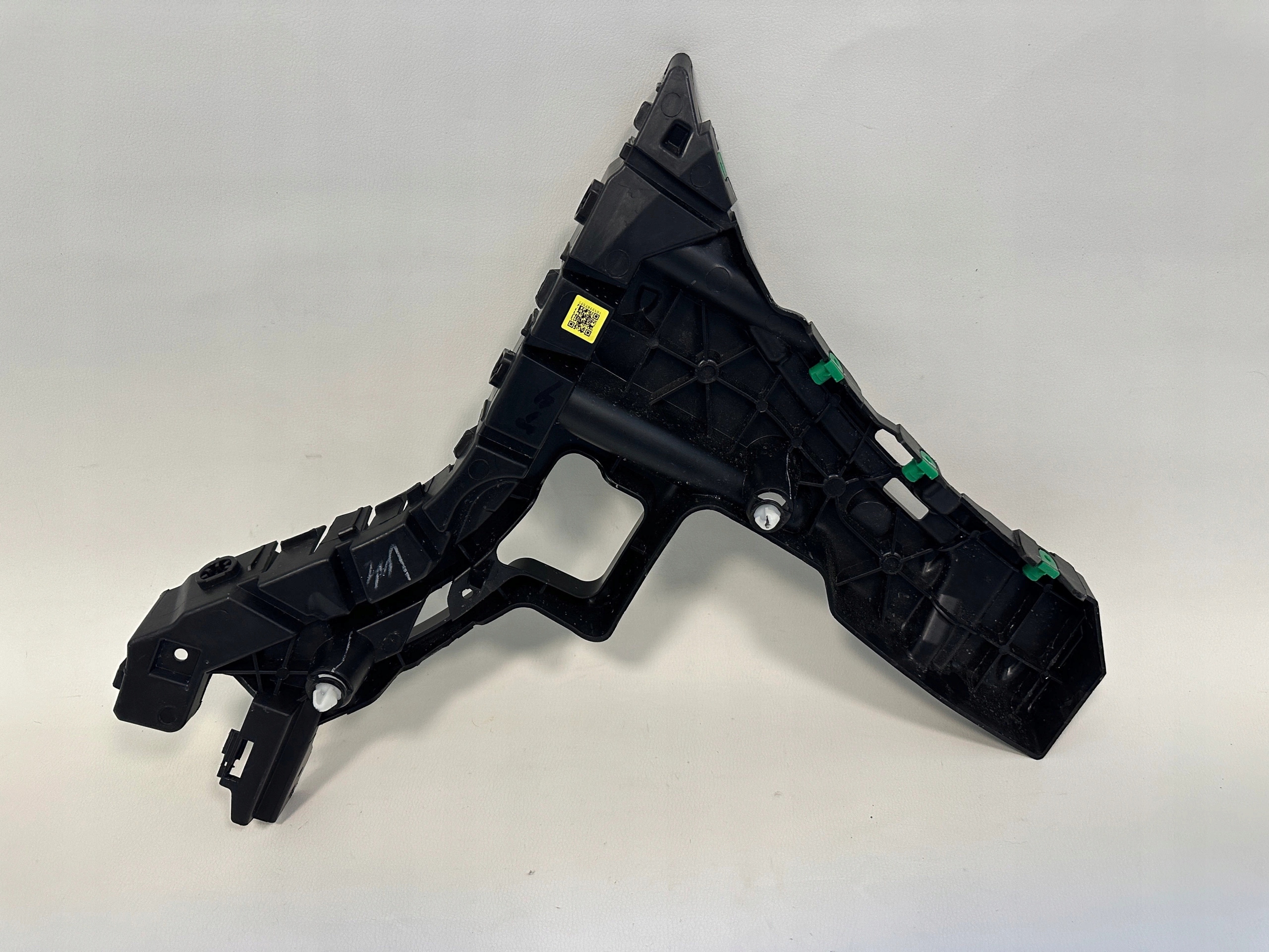 Volvo Polestar II bumper bracket rear part left 31663652