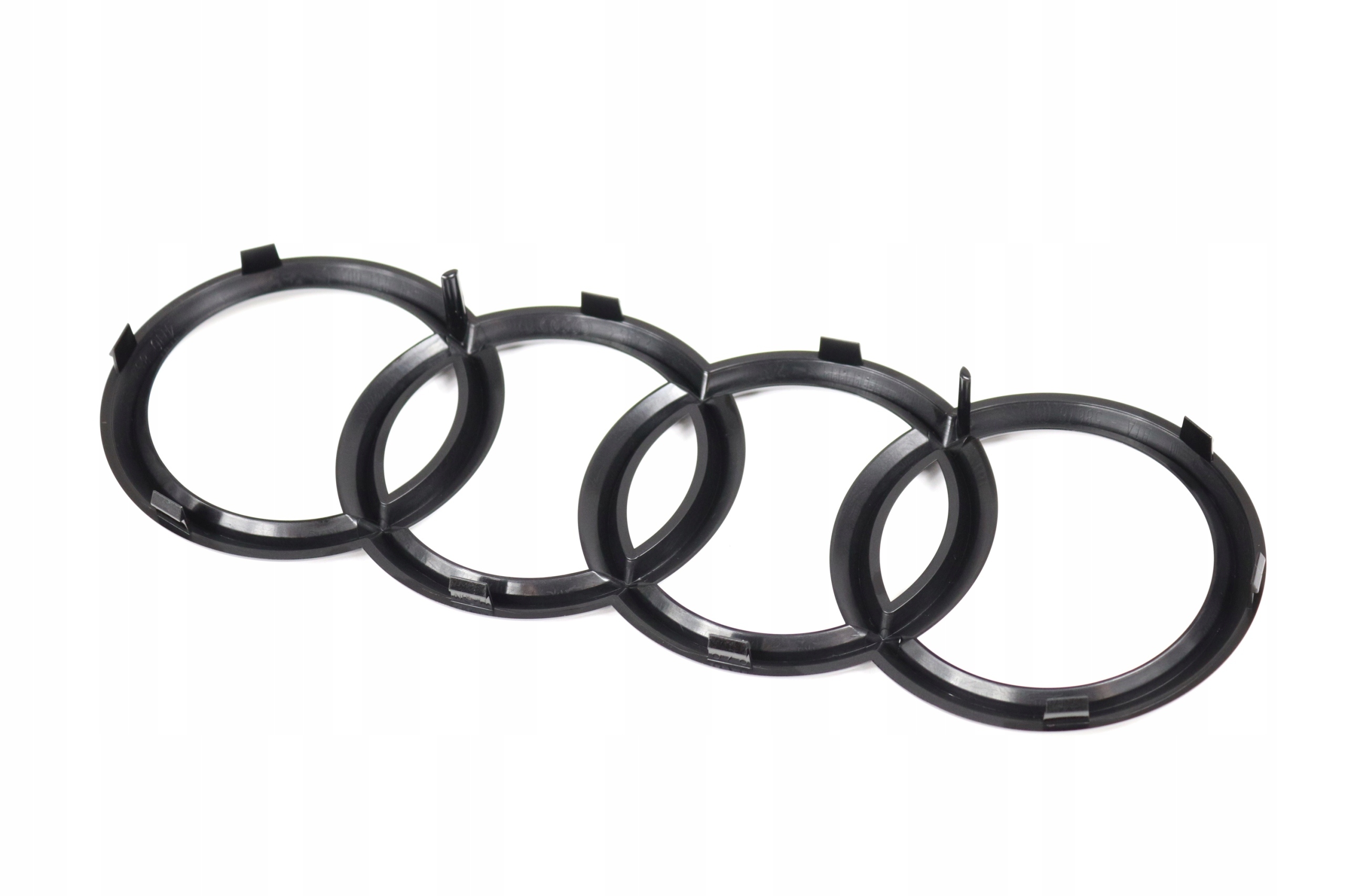 4M8071801 - Эмблема логотип передняя решетка AUDI A8 S8 Q8 RSQ8