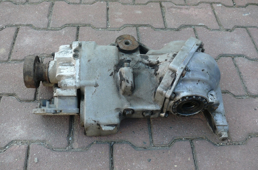 différentiel diff. différentiel arrière VOLVO XC90 et 1 2.9 BI-TURBO 272KM P8653553 02