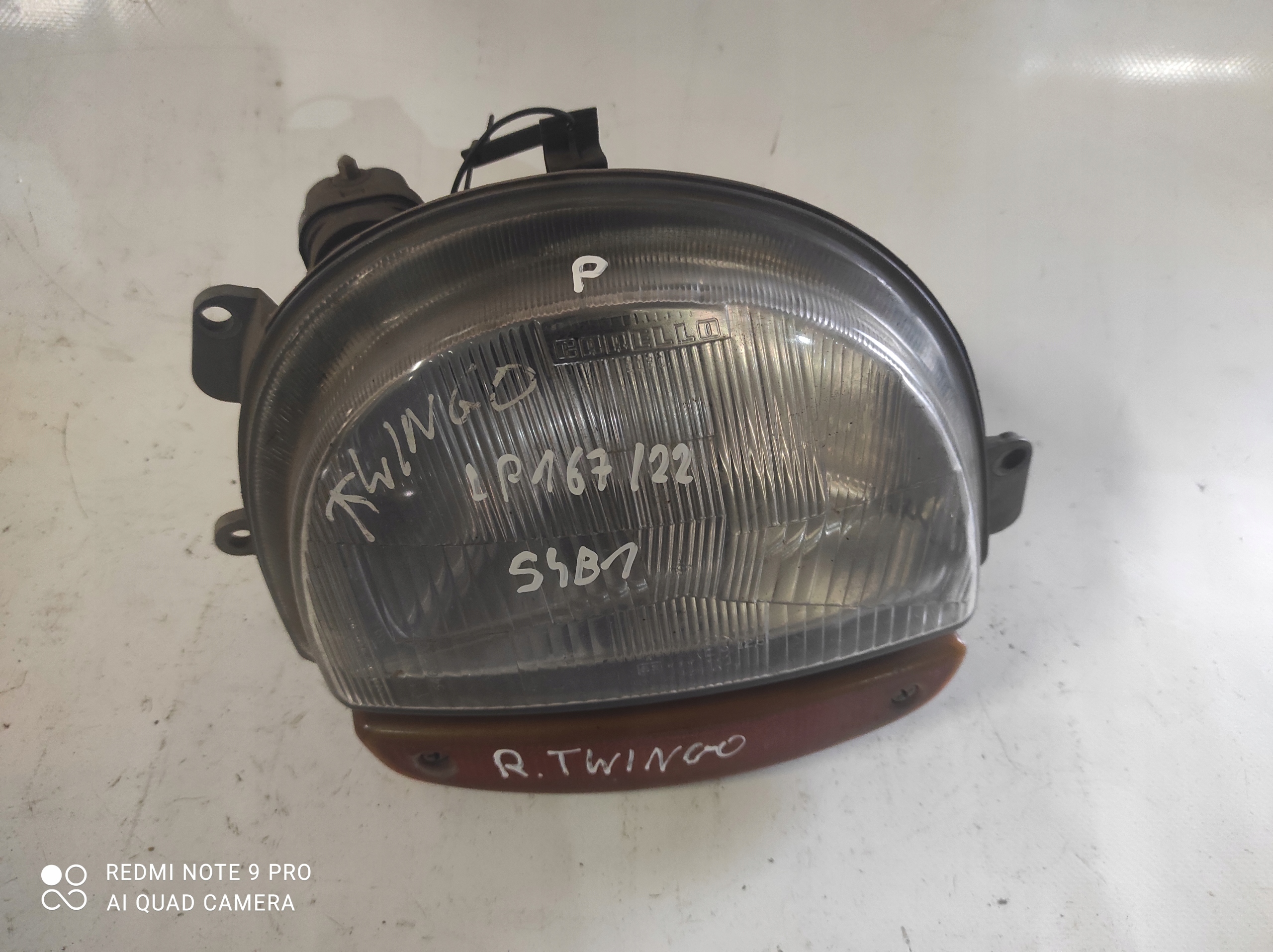 Reflektor right light right Renault Twingo and