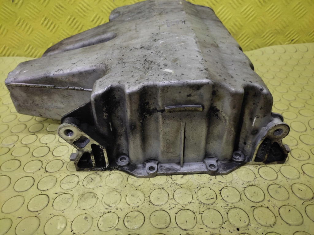 VW POLO IV 1.4 TDI ölwanne 045103603D