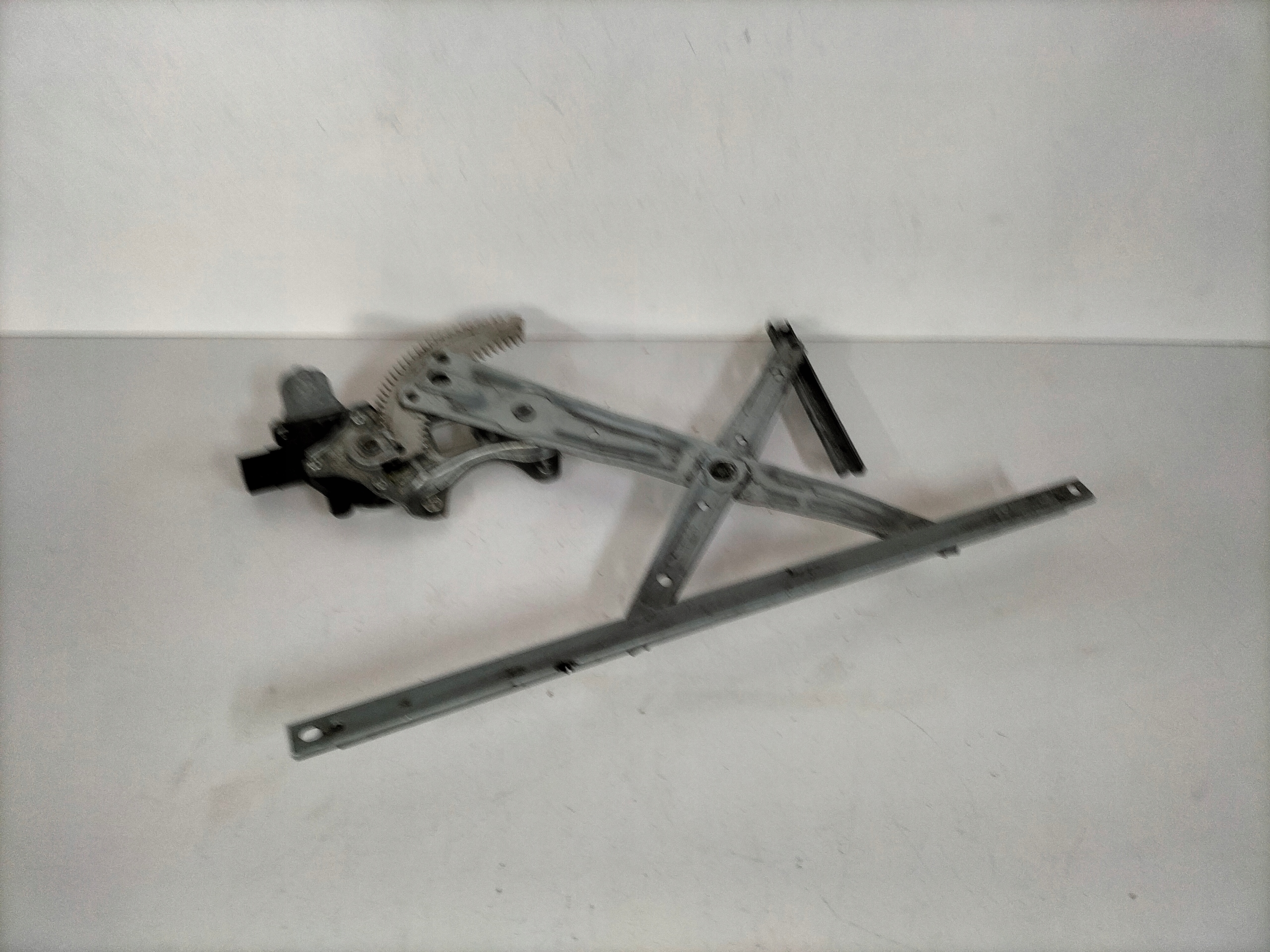 window regulator rear part rear left MITSUBISHI ASX 10