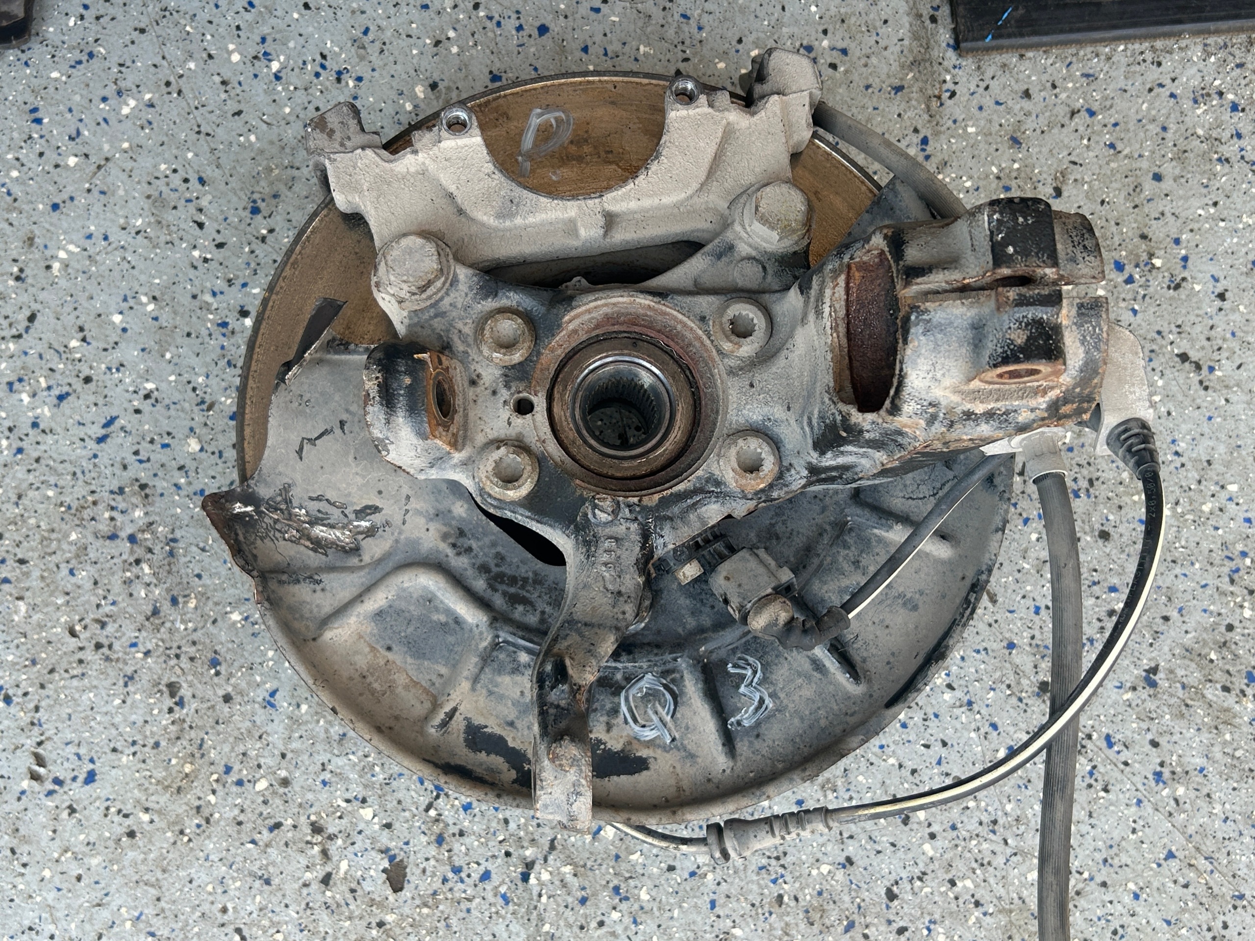 AUDI Q3 and 8U LIFT 2,0 TDI 150 KM swing right front