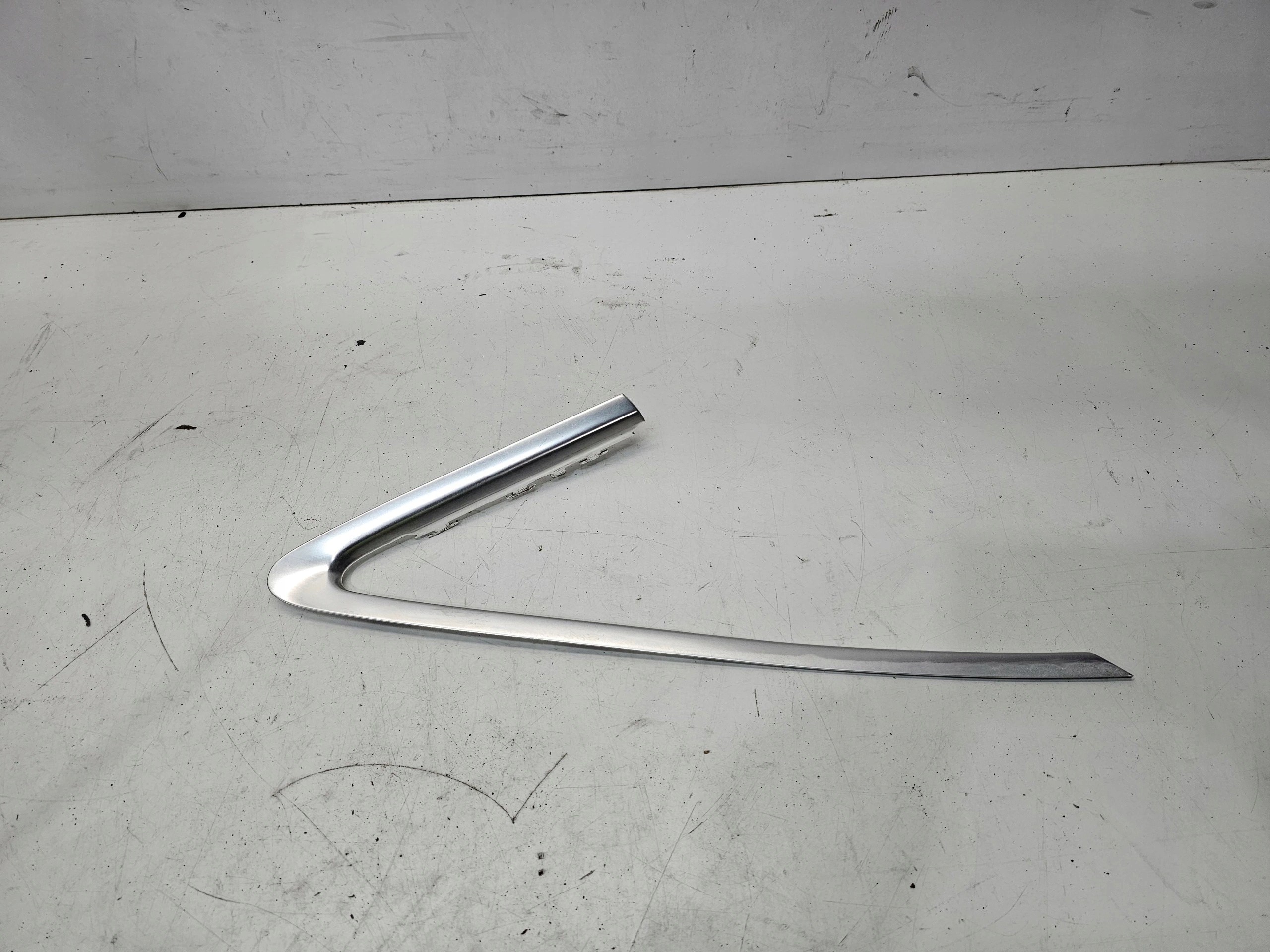 moulding bodywork windows left rear part AUDI A3 8V5 sedan 8V5853345B CHROM