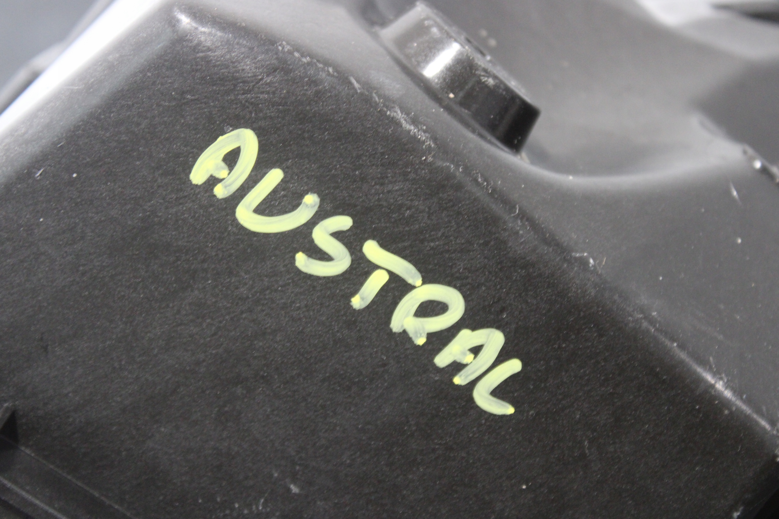 obal obalu pojistek RENAULT AUSTRAL