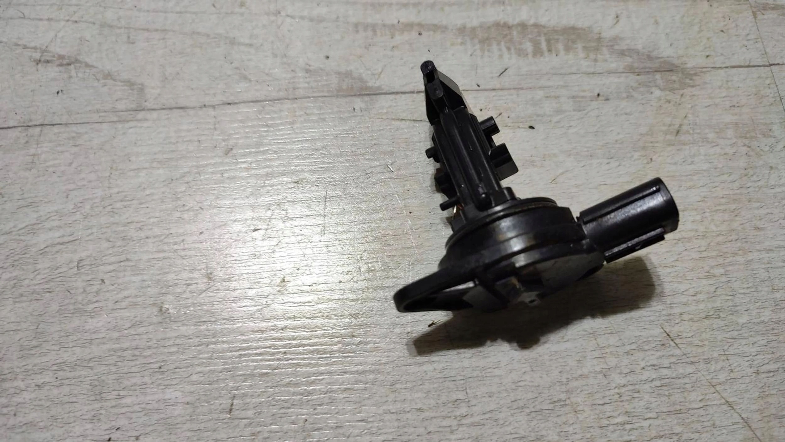 Volvo V40 2018 flow meter