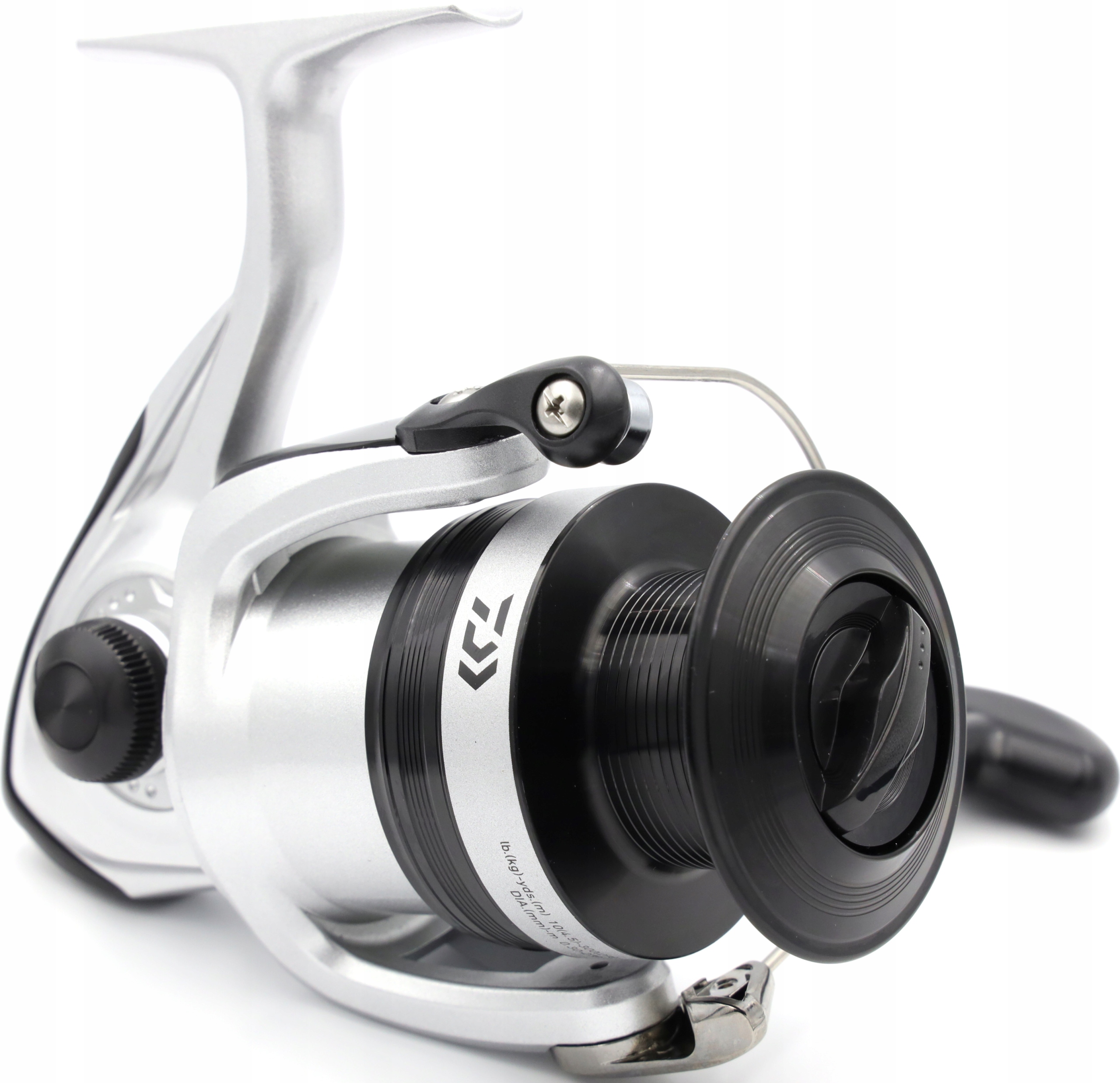 Daiwa Naviják Sweepfire E 4000C||-