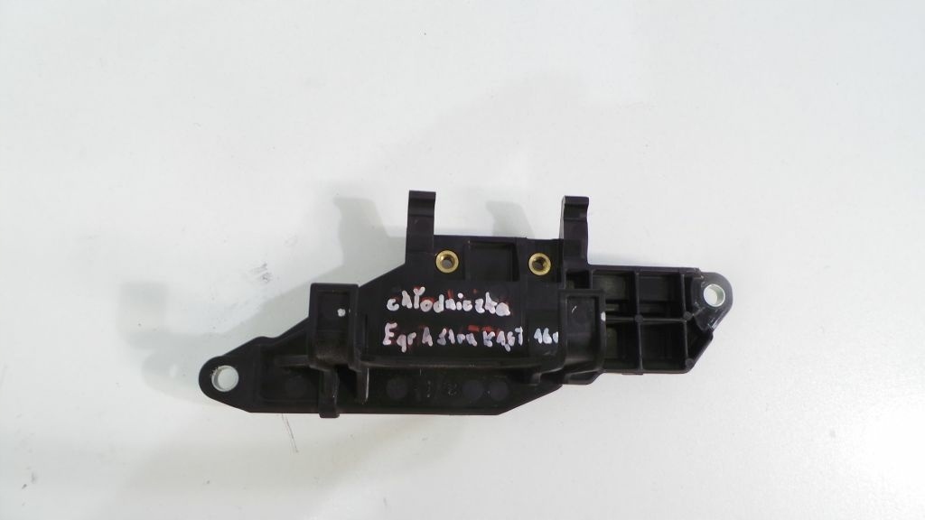 625300401 - OPEL ASTRA V K 1.6 T ОСНОВАНИЕ КРЕПЛЕНИЕ EGR