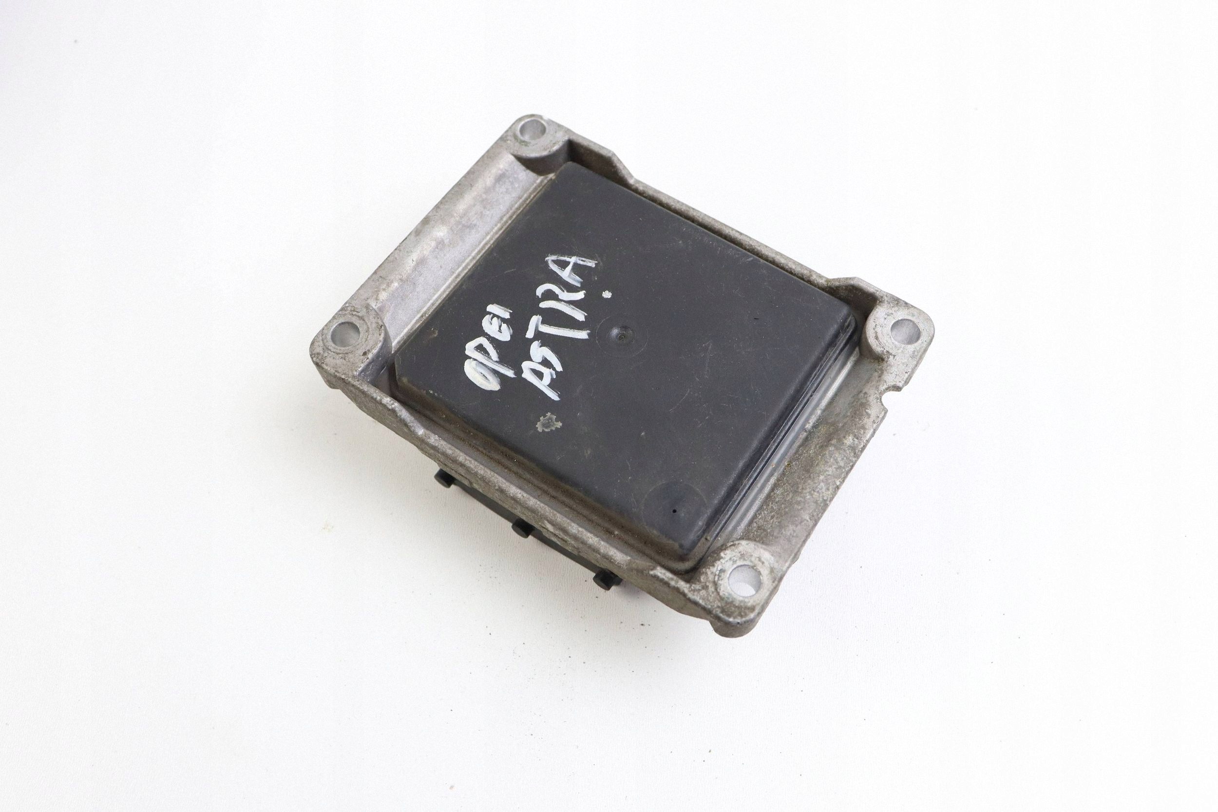 OPEL ASTRA G II computer control unit of the engine ECU 1.4 0261208669 55556629