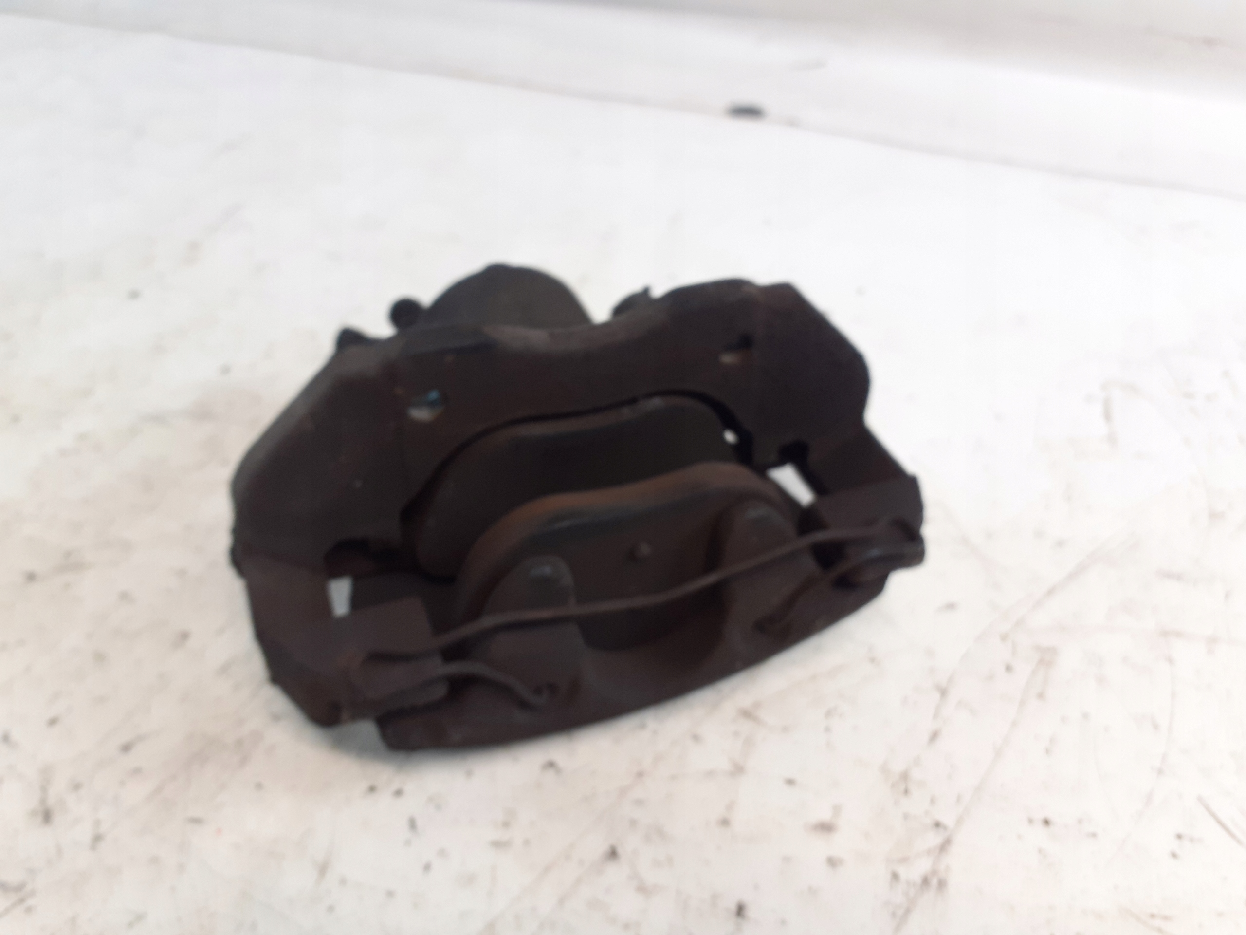 caliper brake front left Ford Focus II 1.6 TDCi
