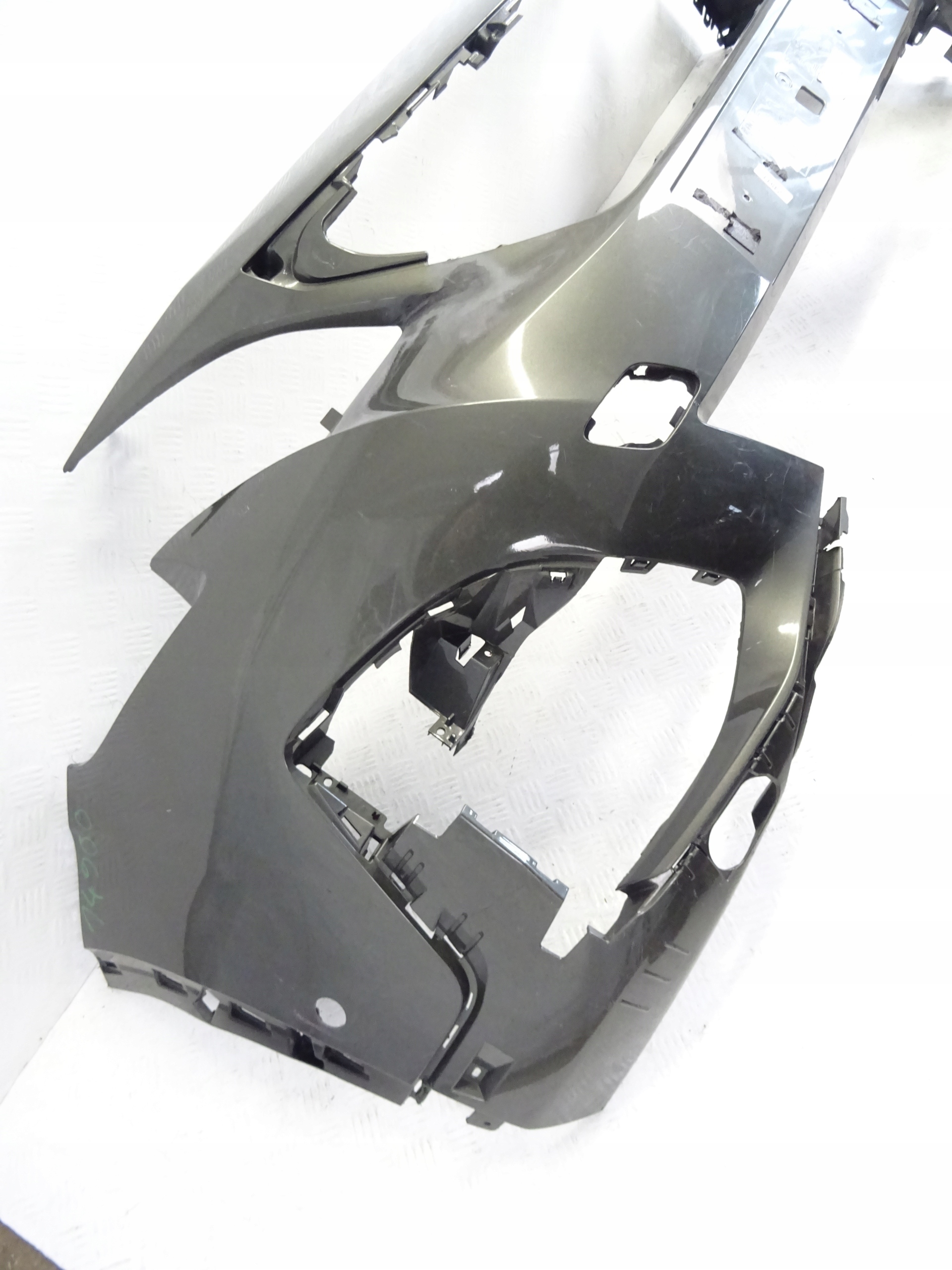 Peugeot 3008 II 2 16- bumper front