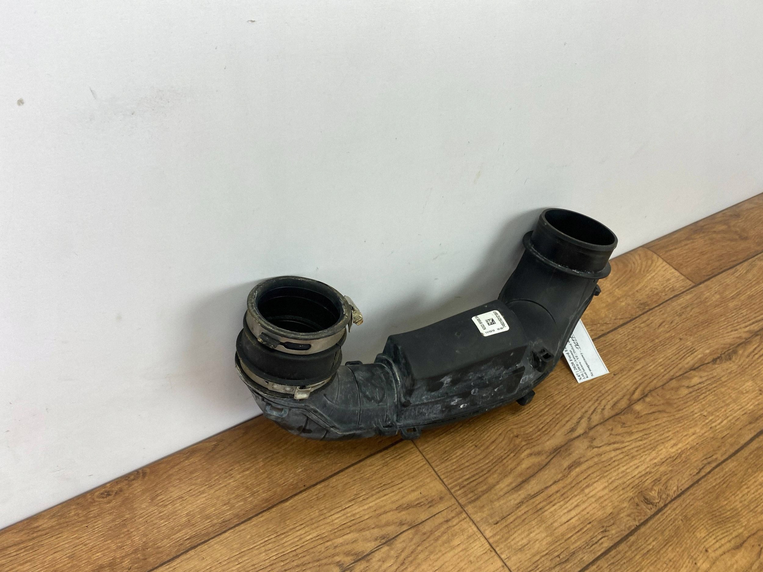 hadice intercoolera Ford Edge II Escape MK4 Kuga MK3 2019+