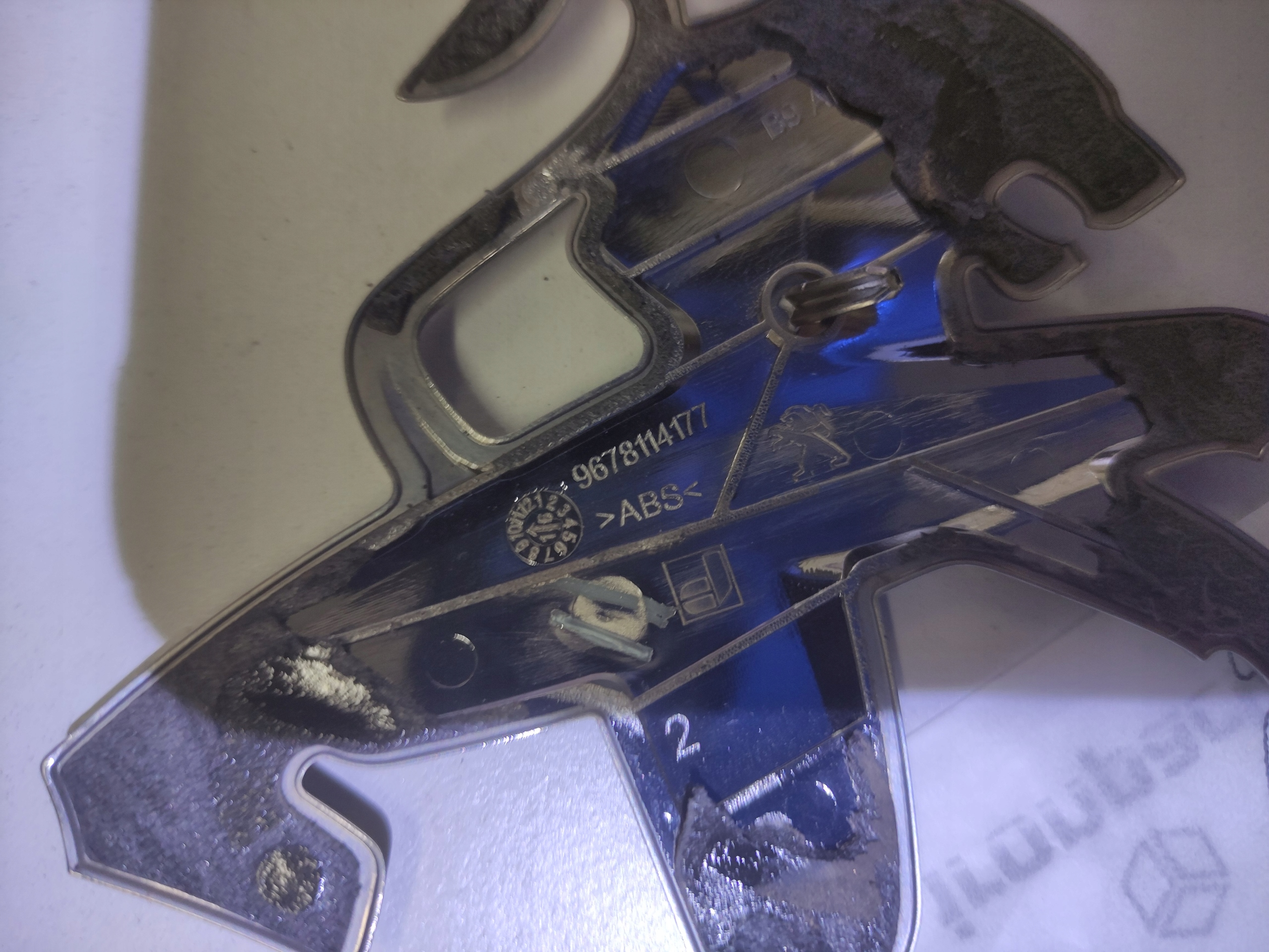 PEUGEOT PARTNER TEEPE NAPIS EMBLEMAT LOGO Numer katalogowy części 9678114177