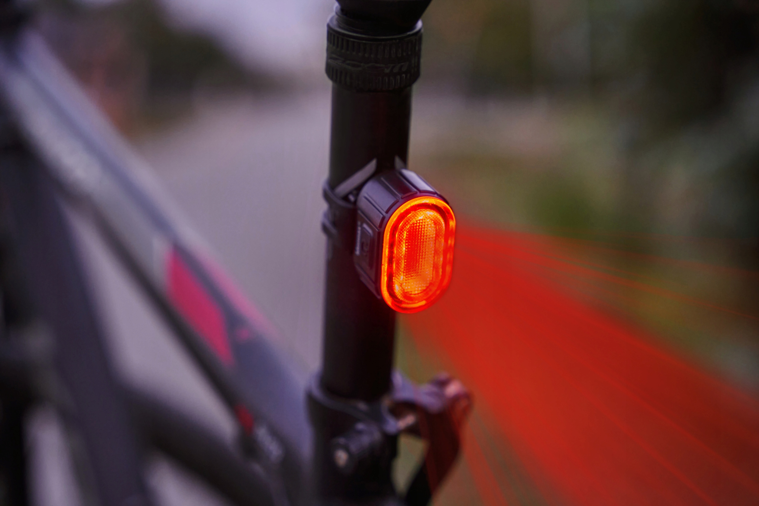 LAMPKA ROWEROWA PRZÓD TYŁ NA KIEROWNICĘ LED USB WODOODPORNA AKUMULATOR Rodzaj zestaw