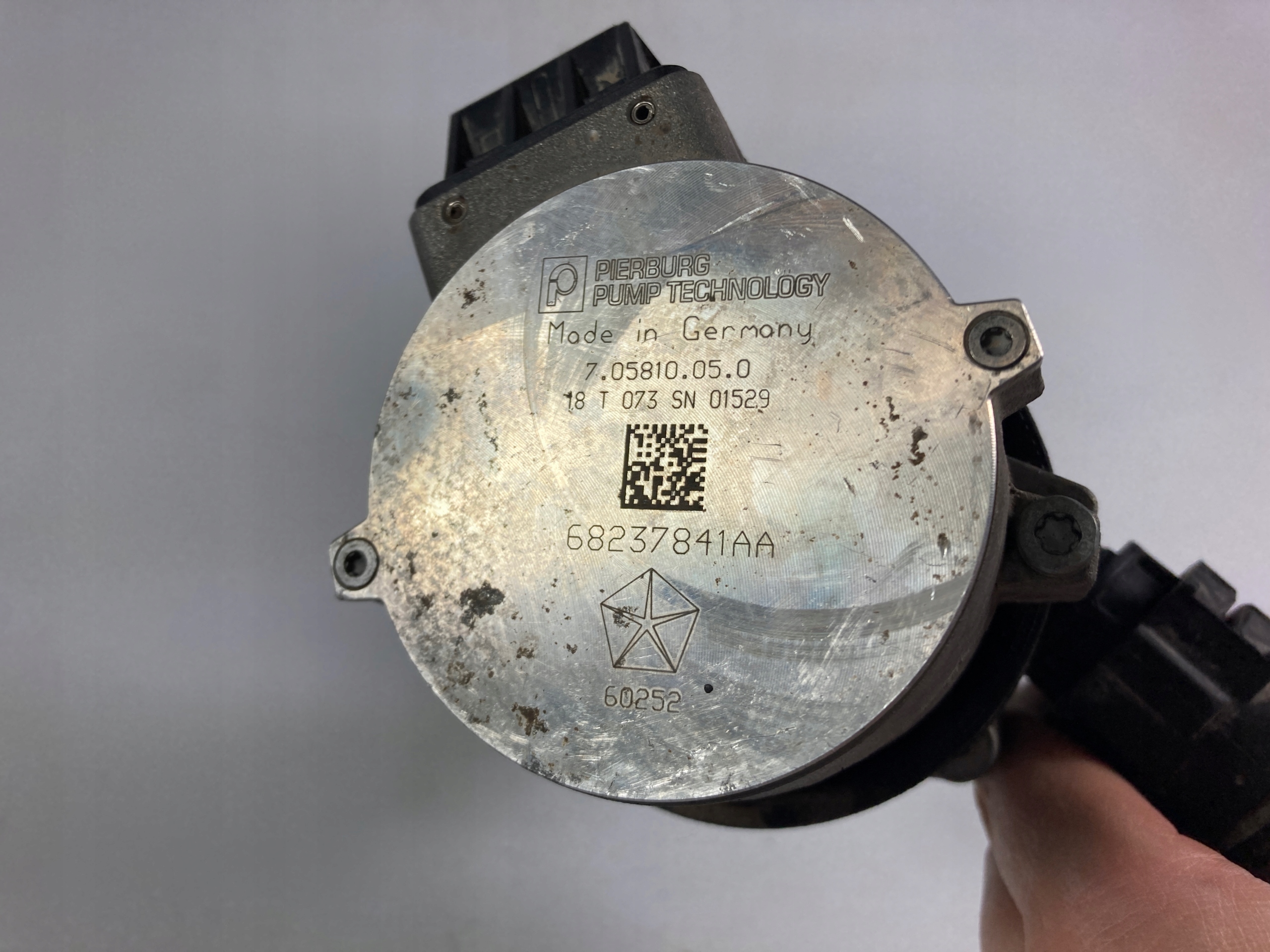 Chrysler Pacifica 3.6 hybryda 2017-26 water pump