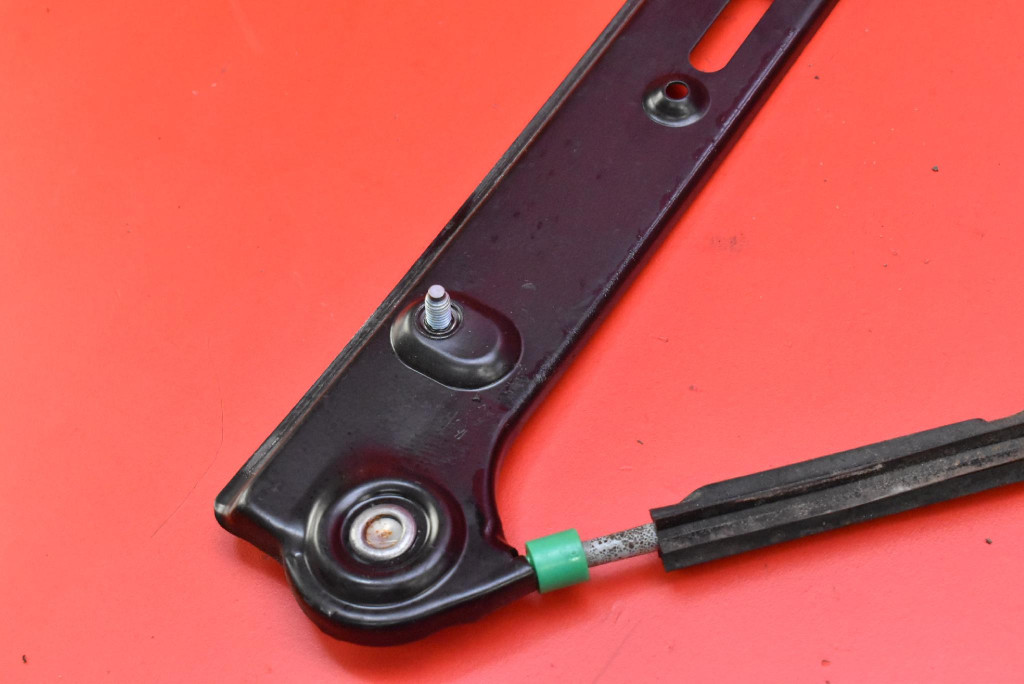 window regulator right front EU 6925964 BMW X3 E83 06-10