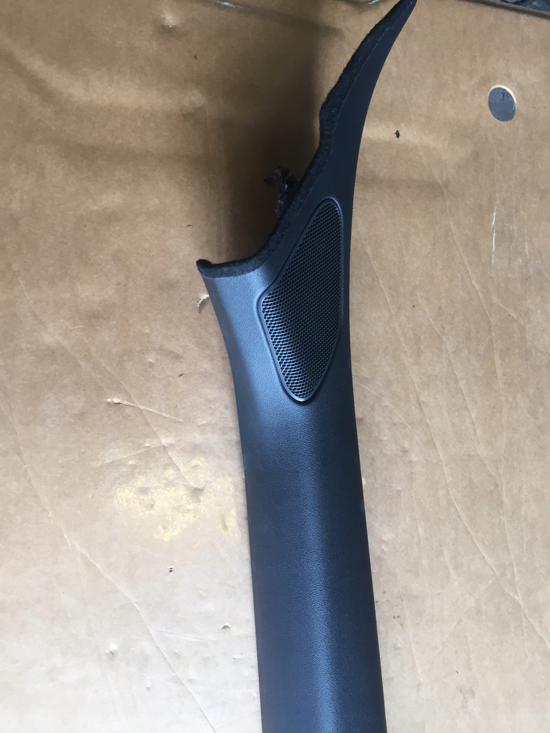 AUDI A3 8P side SLUPKA right front 8P7867234A