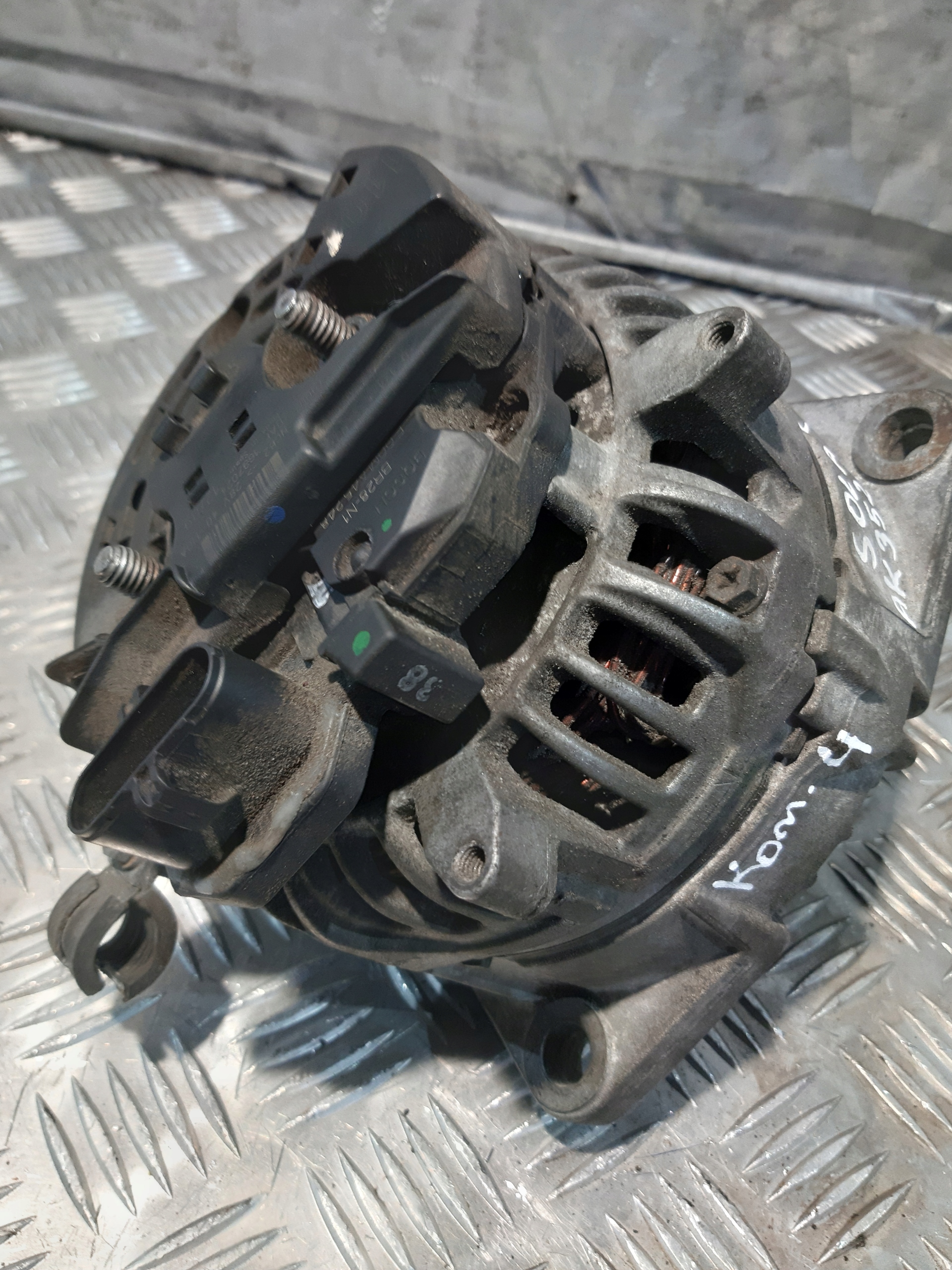 Alternator Bosch 0 124 655 037 110A DAF