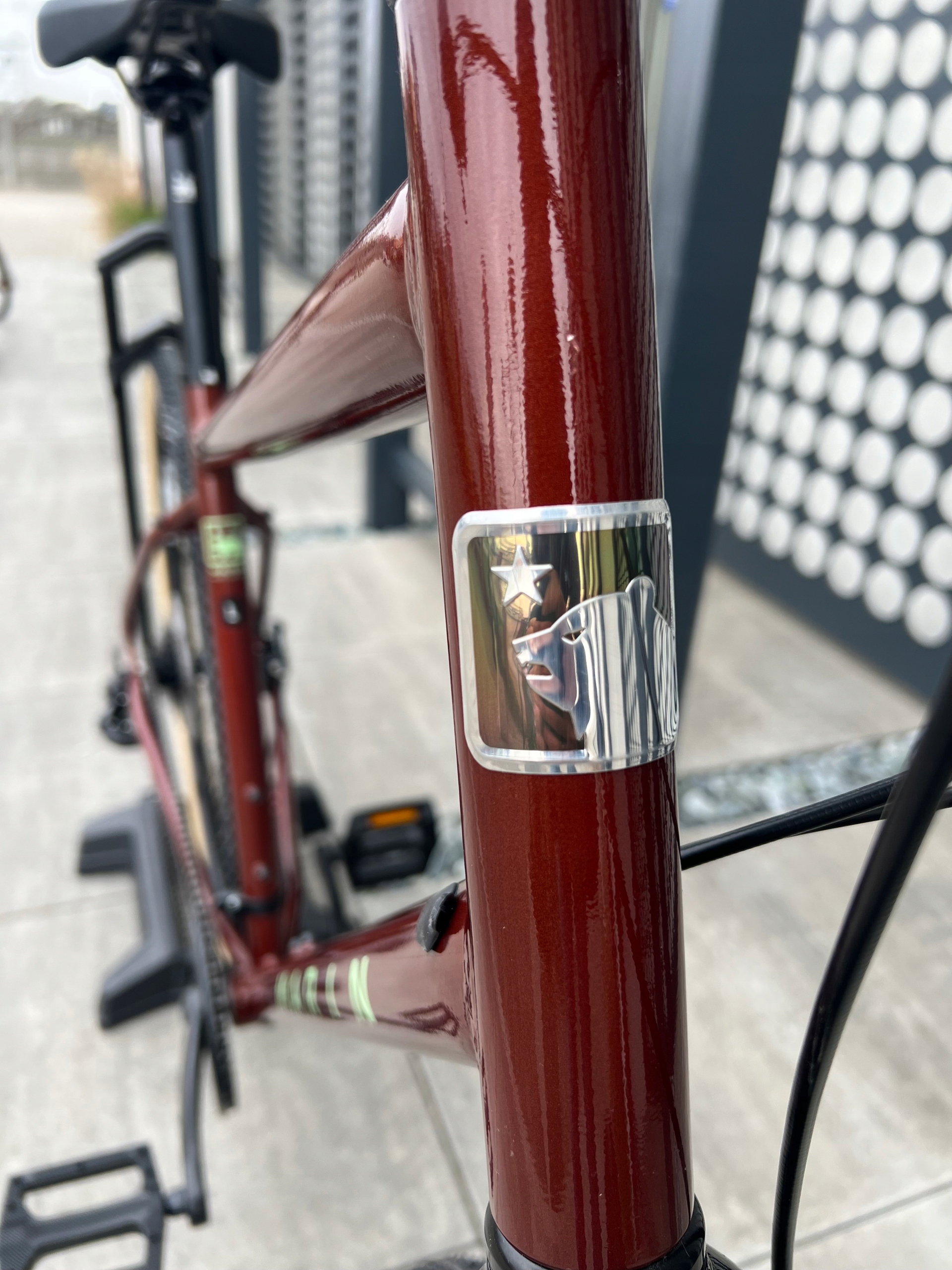 Rower Marin Kentfield 1 L 700C Hamulce tarczowe mechaniczne