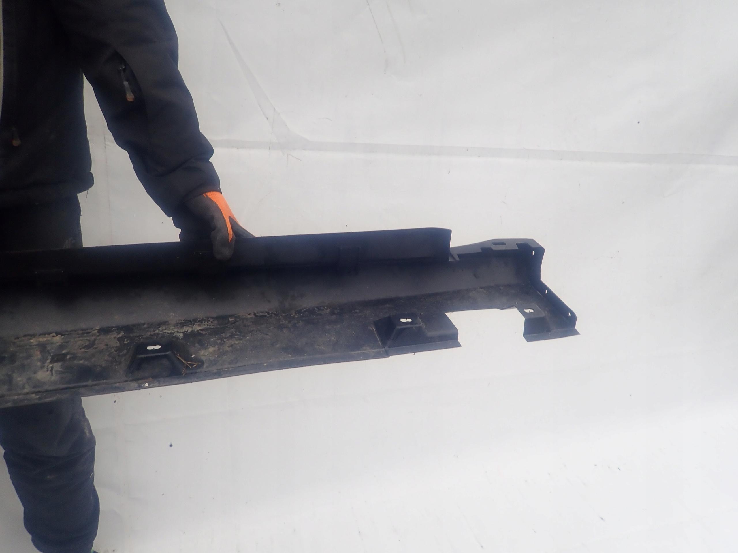 MERCEDES ML W164 threshold left moulding threshold left