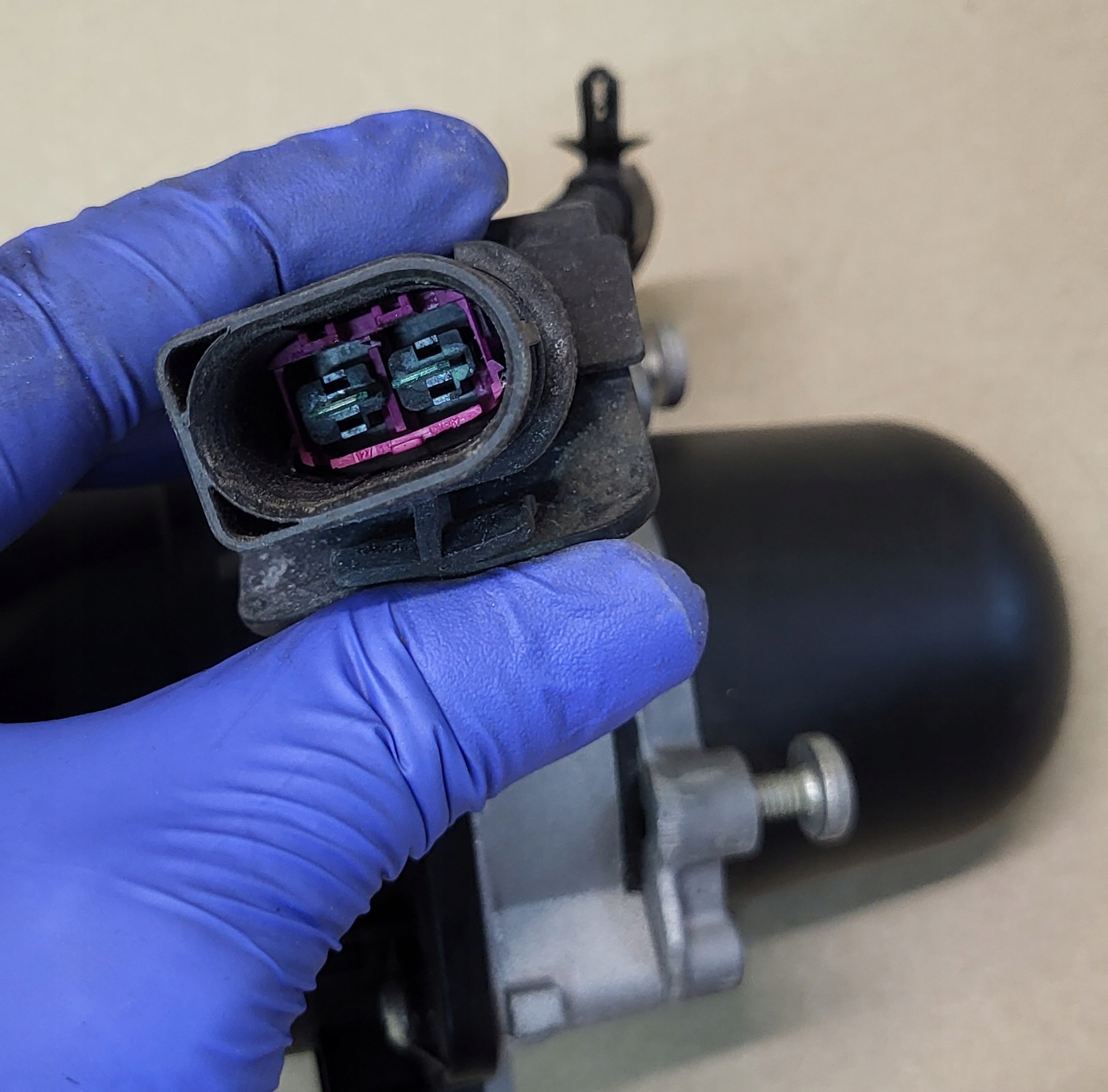 Pumpe luft WTORNEGO PORSCHE PANAMERA CAYENNE 7PP959253 Original