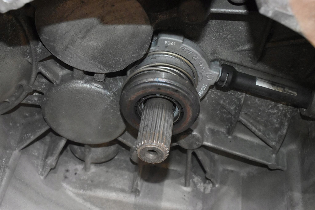 CAMBIO P9482352 VOLVO V50 1 e 2.5 T T5 220 KM 03-11