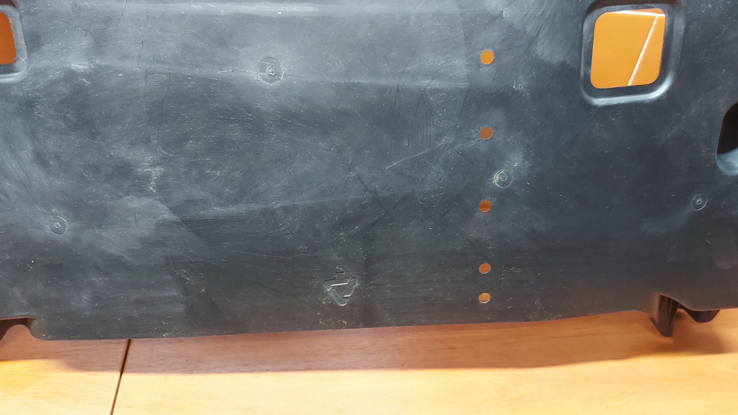 cover chassis left left rear rear part TOYOTA COROLLA E21 sedan 19