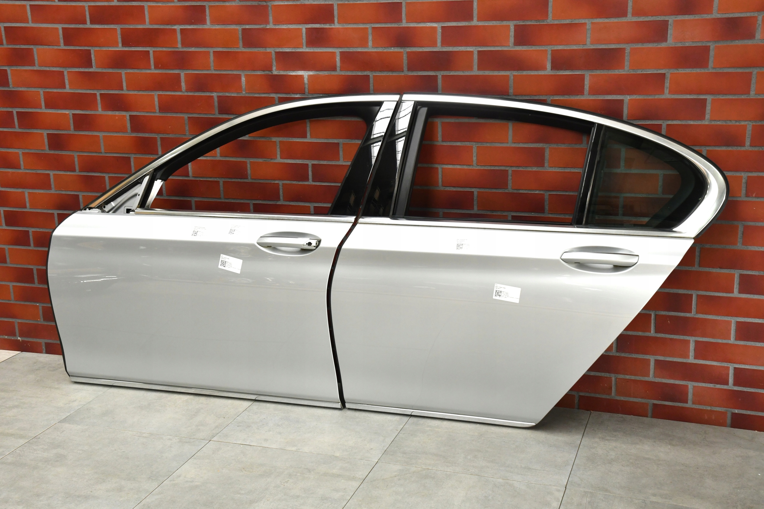door left front front rear part rear. BMW 7 G11 colour A83 GLACIERSILBER