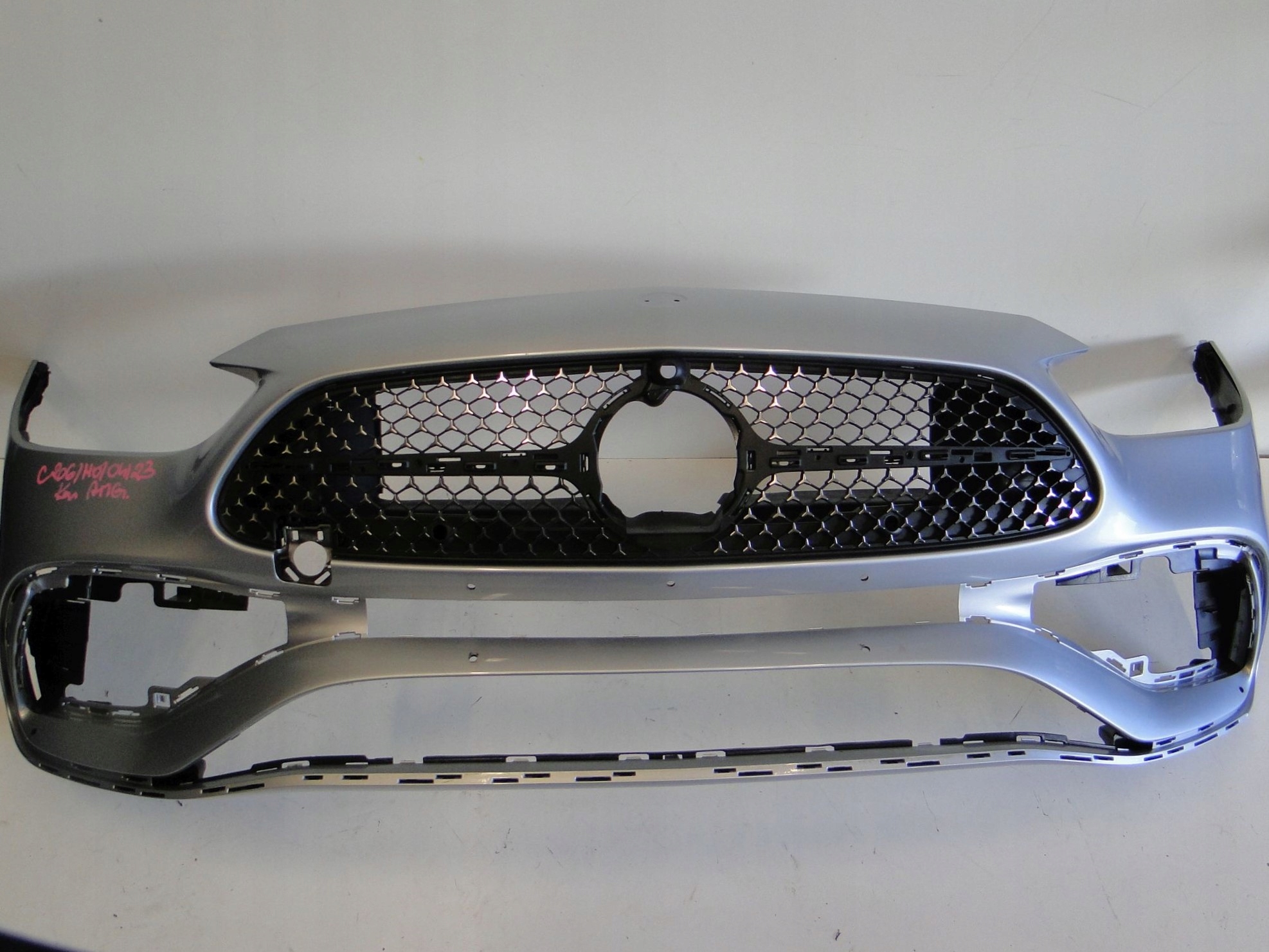 MERCEDES C KLASA W206 206 GRILL ATRAPA AMG KAMERA Numer katalogowy oryginału A2068805105