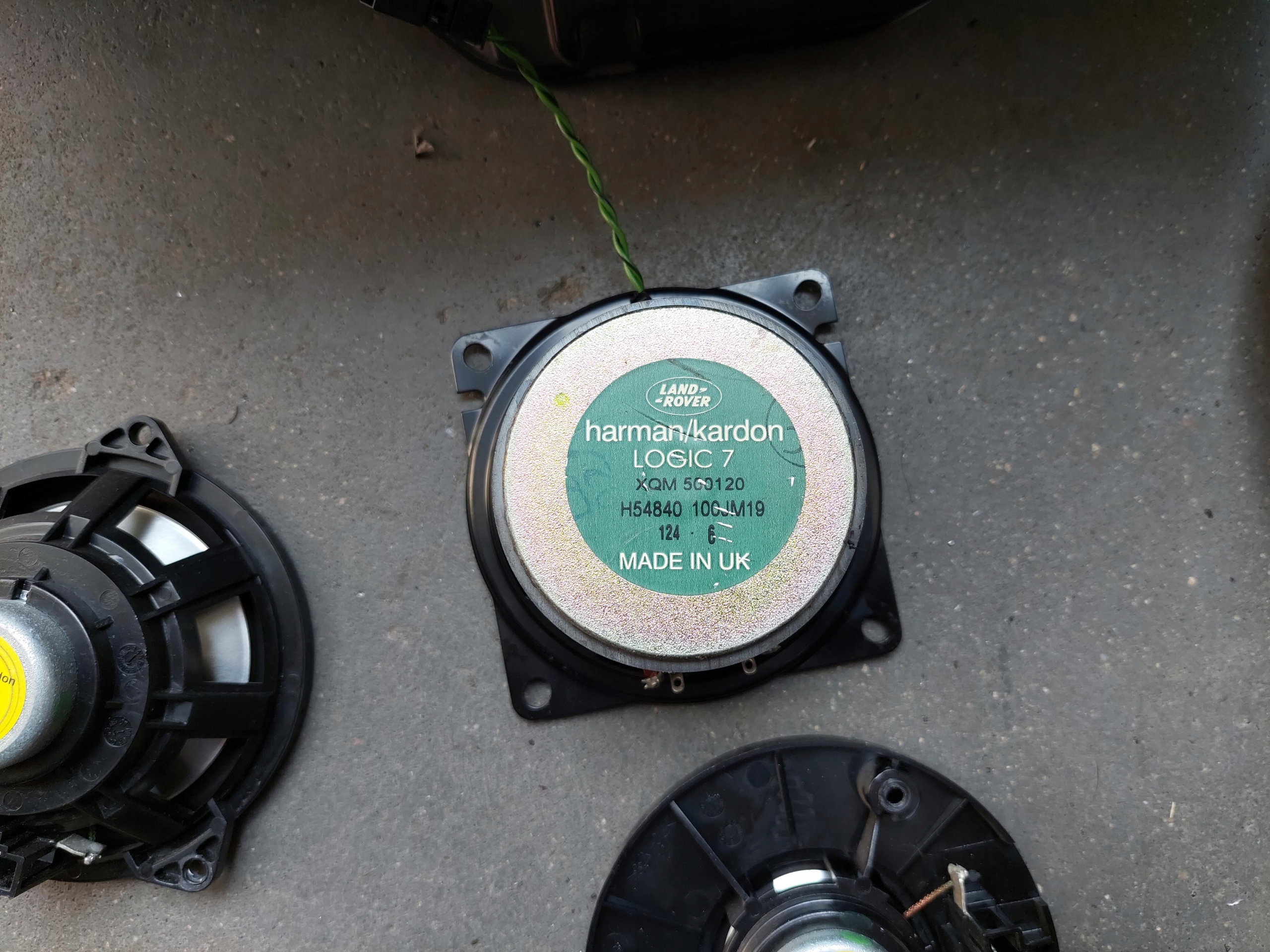 speakers speaker KOMPLET SUBWOOFER LOGIC 7 RANGE ROVER III L322