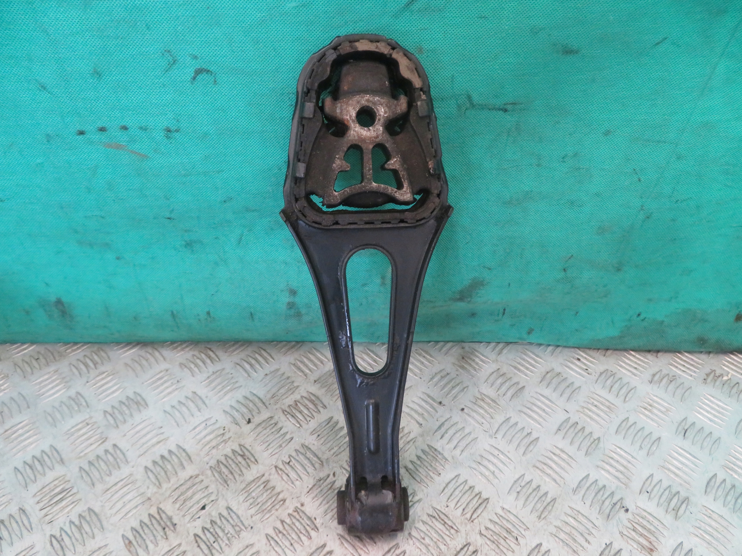 gearbox mount FORD TRANSIT MK8