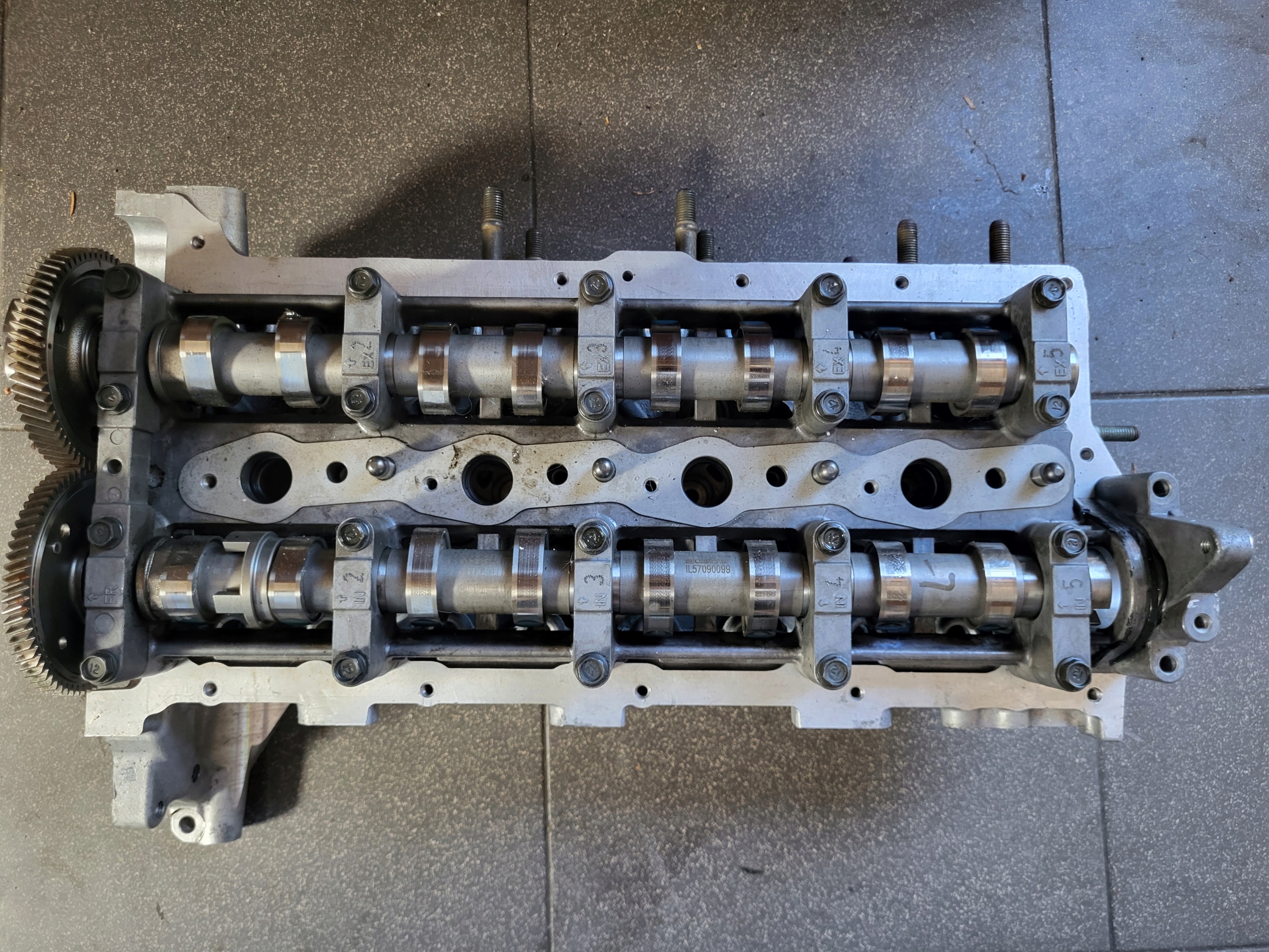 GLOWICA HYUNDAI TUCSON III 2.0 CRDI 22111-2F600