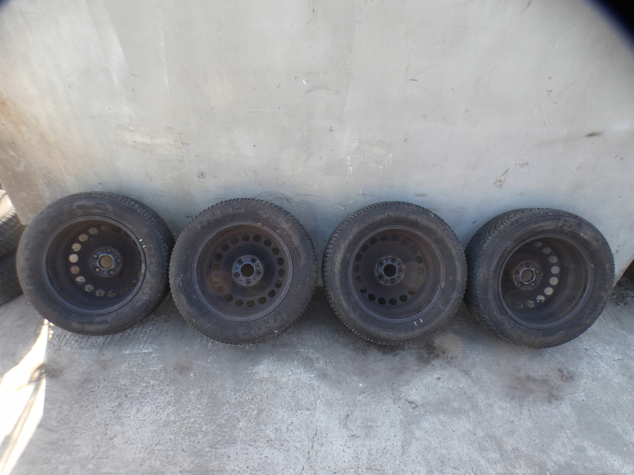 ruote CERCHI Ferro 16 5x112 VW PASSAT VW PASSAT B8 ET41