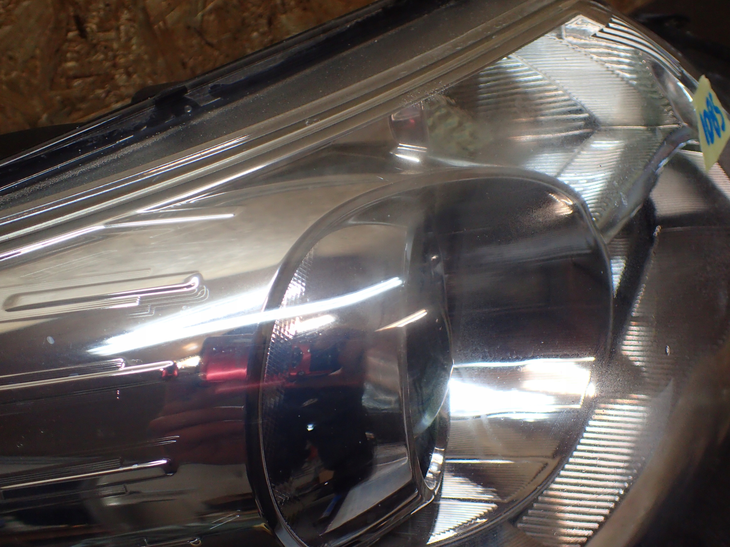 LIGHT FRONT RIGHT TOYOTA AVENSIS T27 LENS