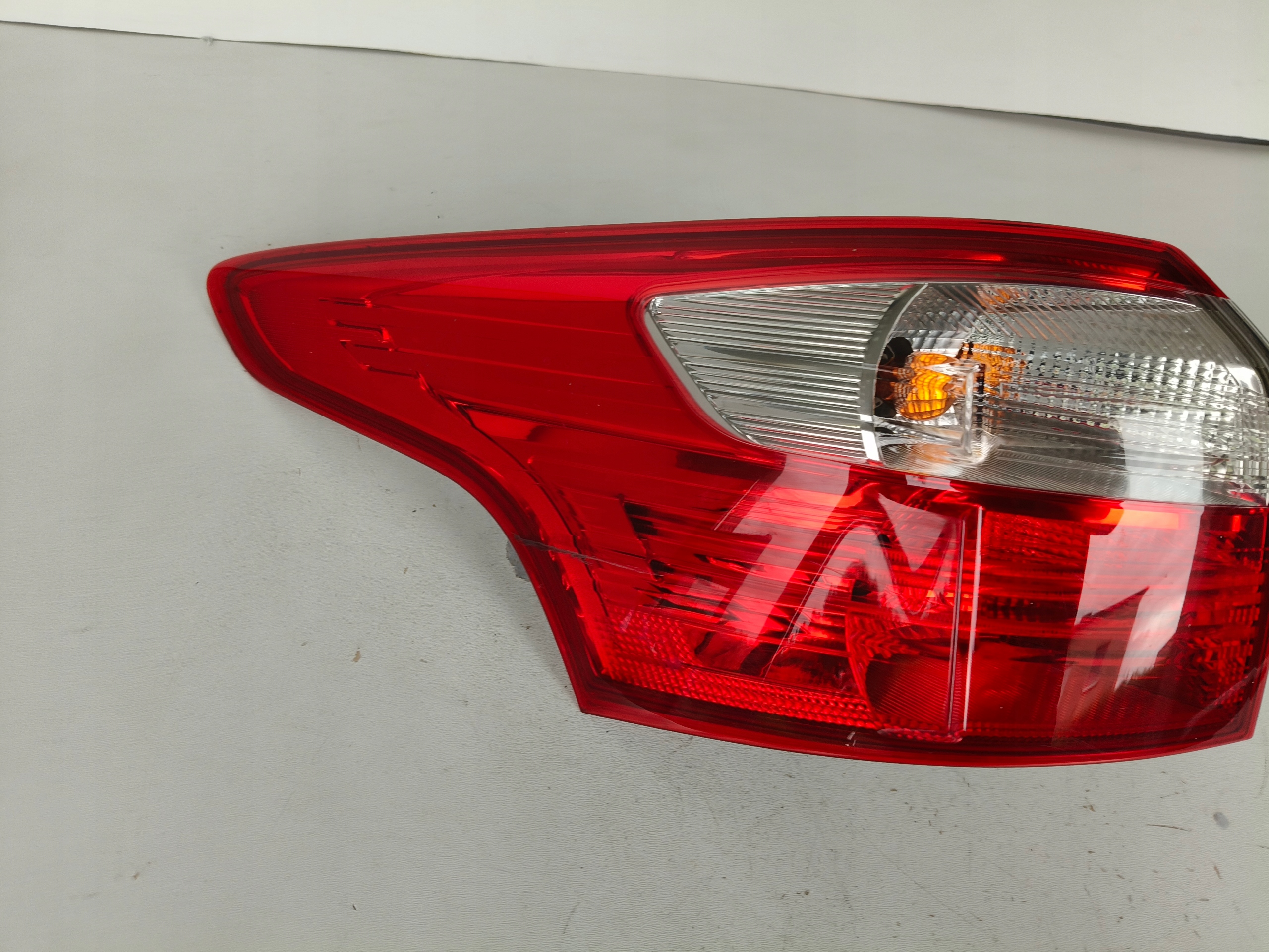 light left rear FORD FOCUS MK3 11-14 KOMBI